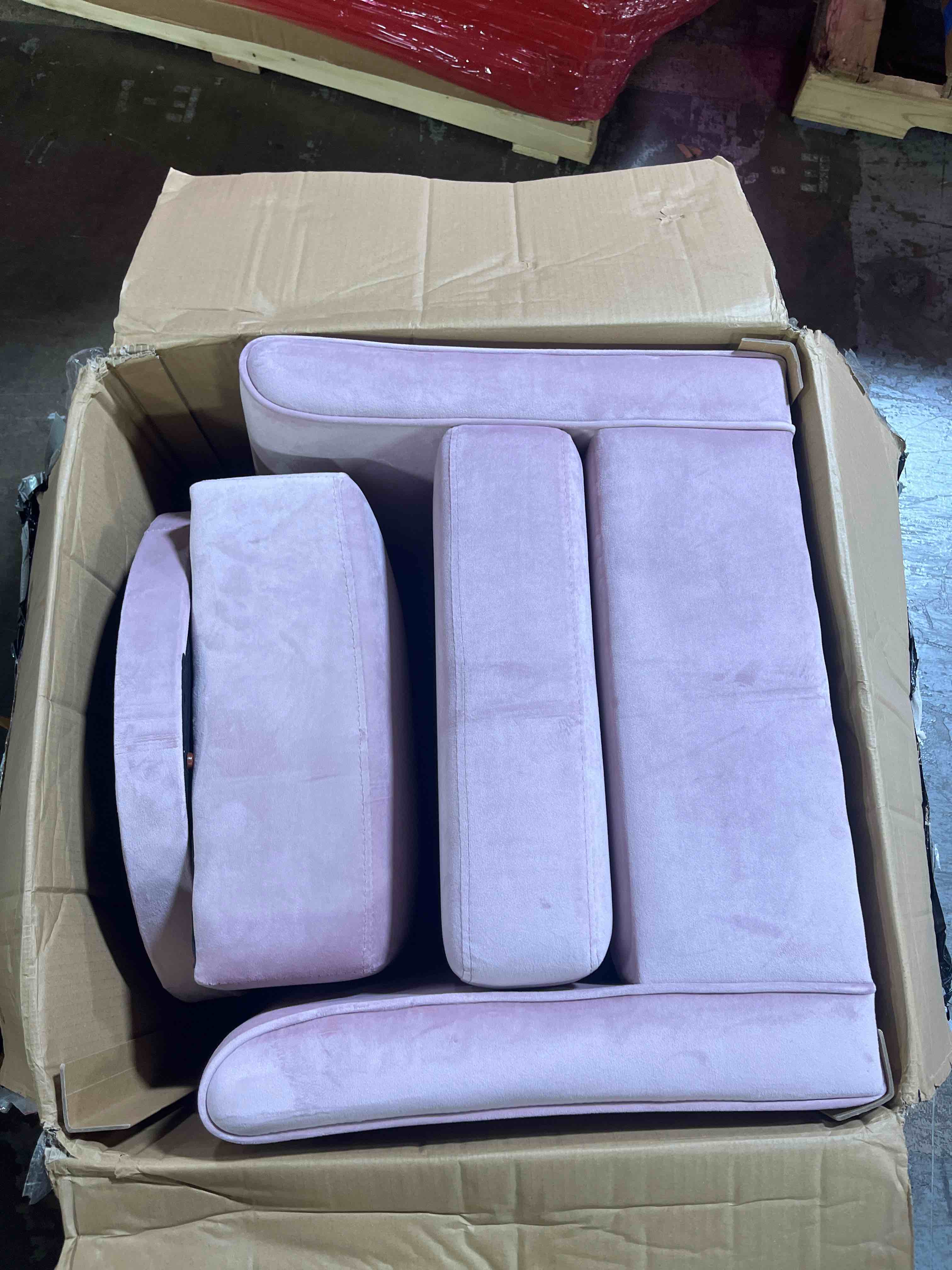 https://s3.amazonaws.com/lotting-images-prod/phillipi/GRA0370631_1759934949934.jpeg