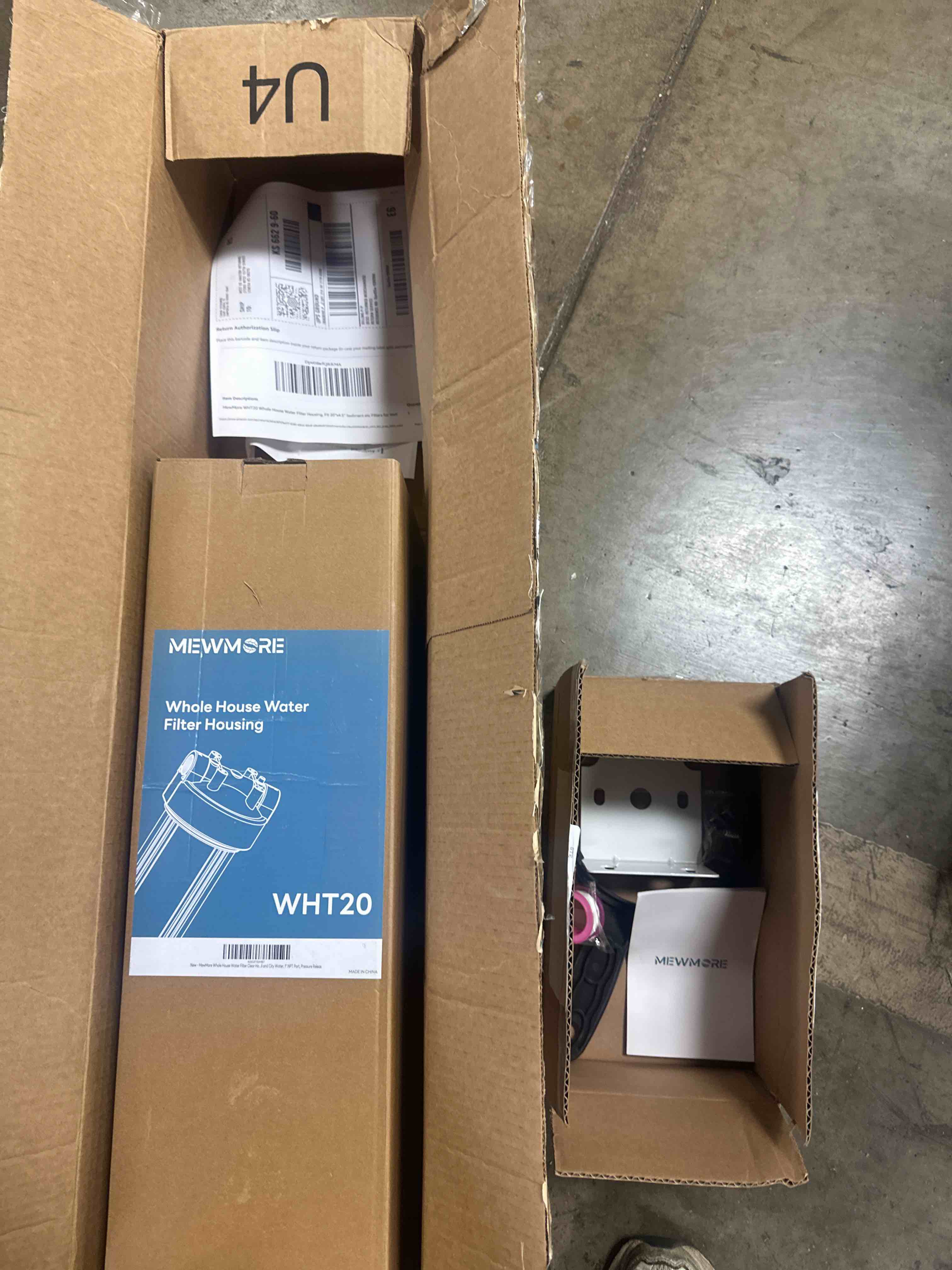 https://s3.amazonaws.com/lotting-images-prod/phillipi/GRA0370761_1759771411938.jpeg