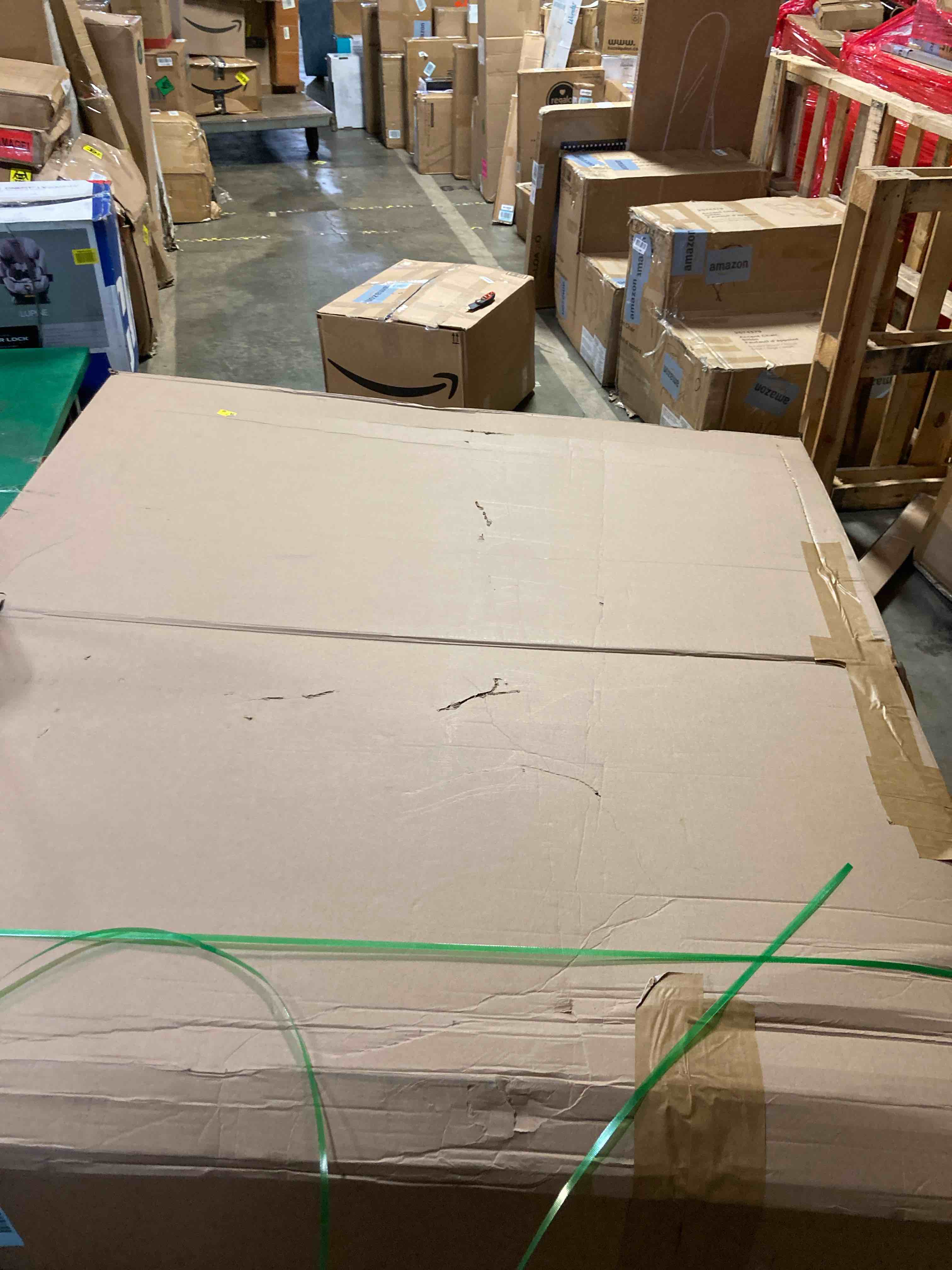 https://s3.amazonaws.com/lotting-images-prod/phillipi/GRA0370801_1759502876178.jpeg