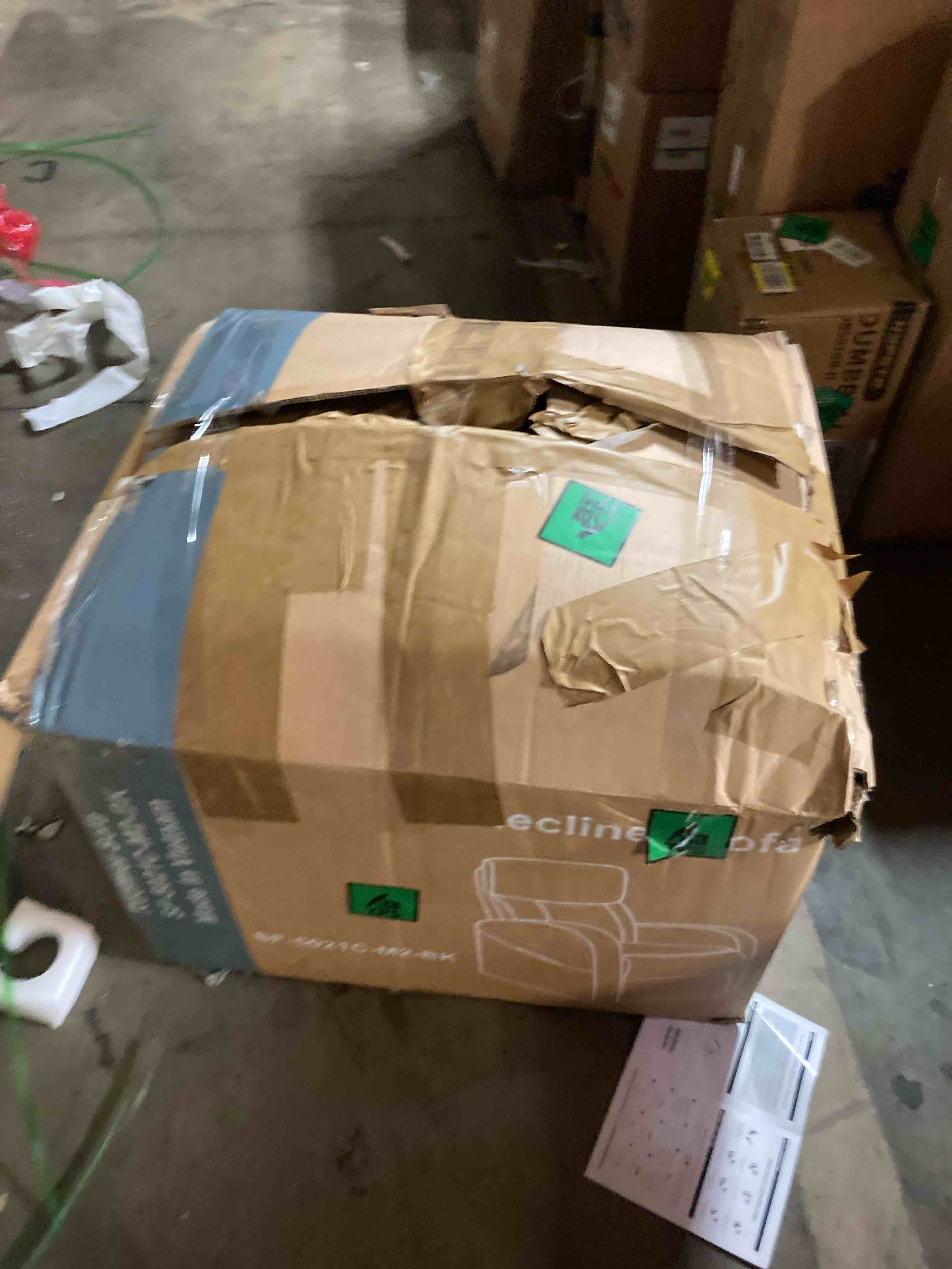 https://s3.amazonaws.com/lotting-images-prod/phillipi/GRA0370878_1759328171483.jpeg