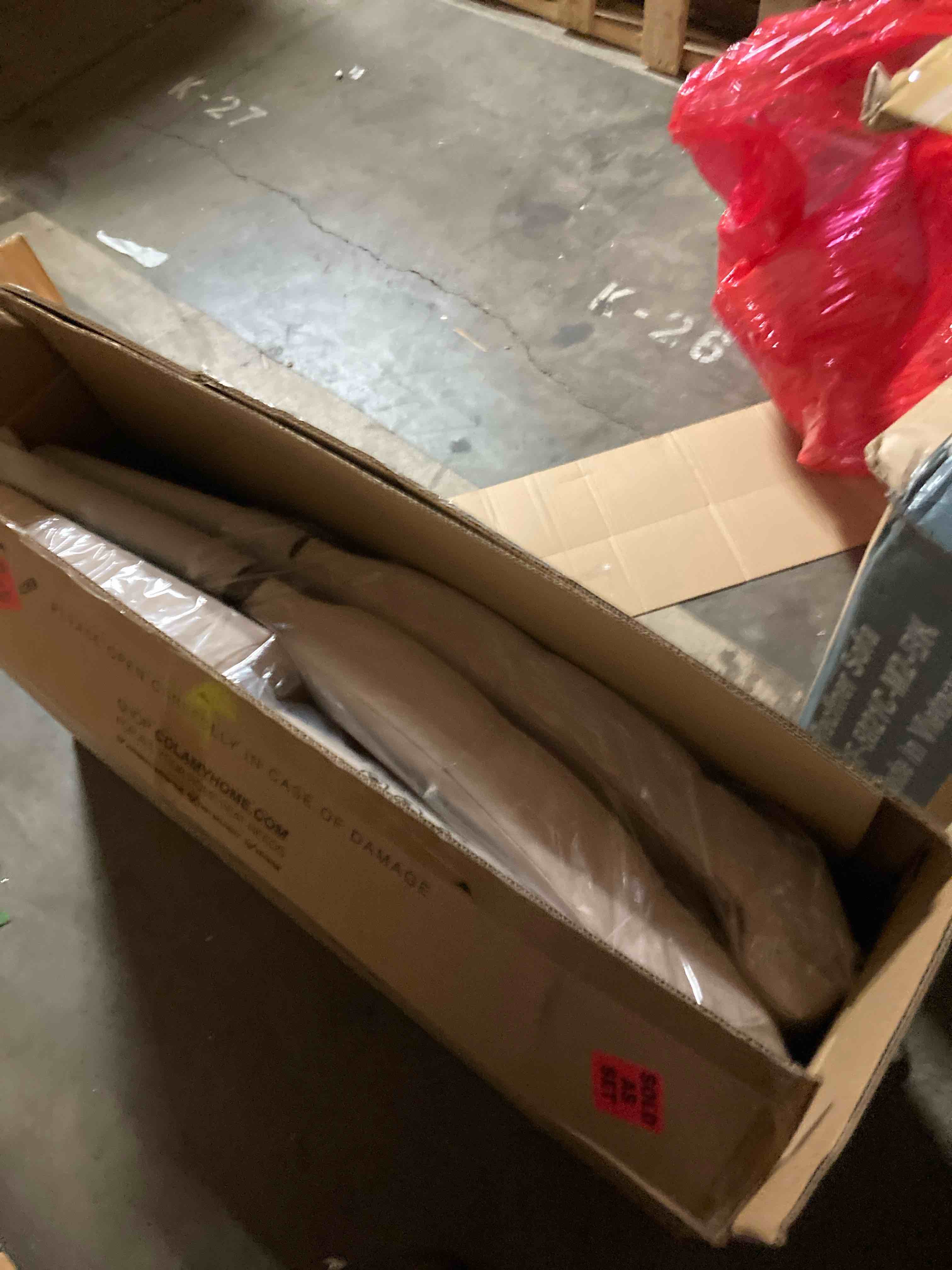 https://s3.amazonaws.com/lotting-images-prod/phillipi/GRA0370886_1759325989772.jpeg