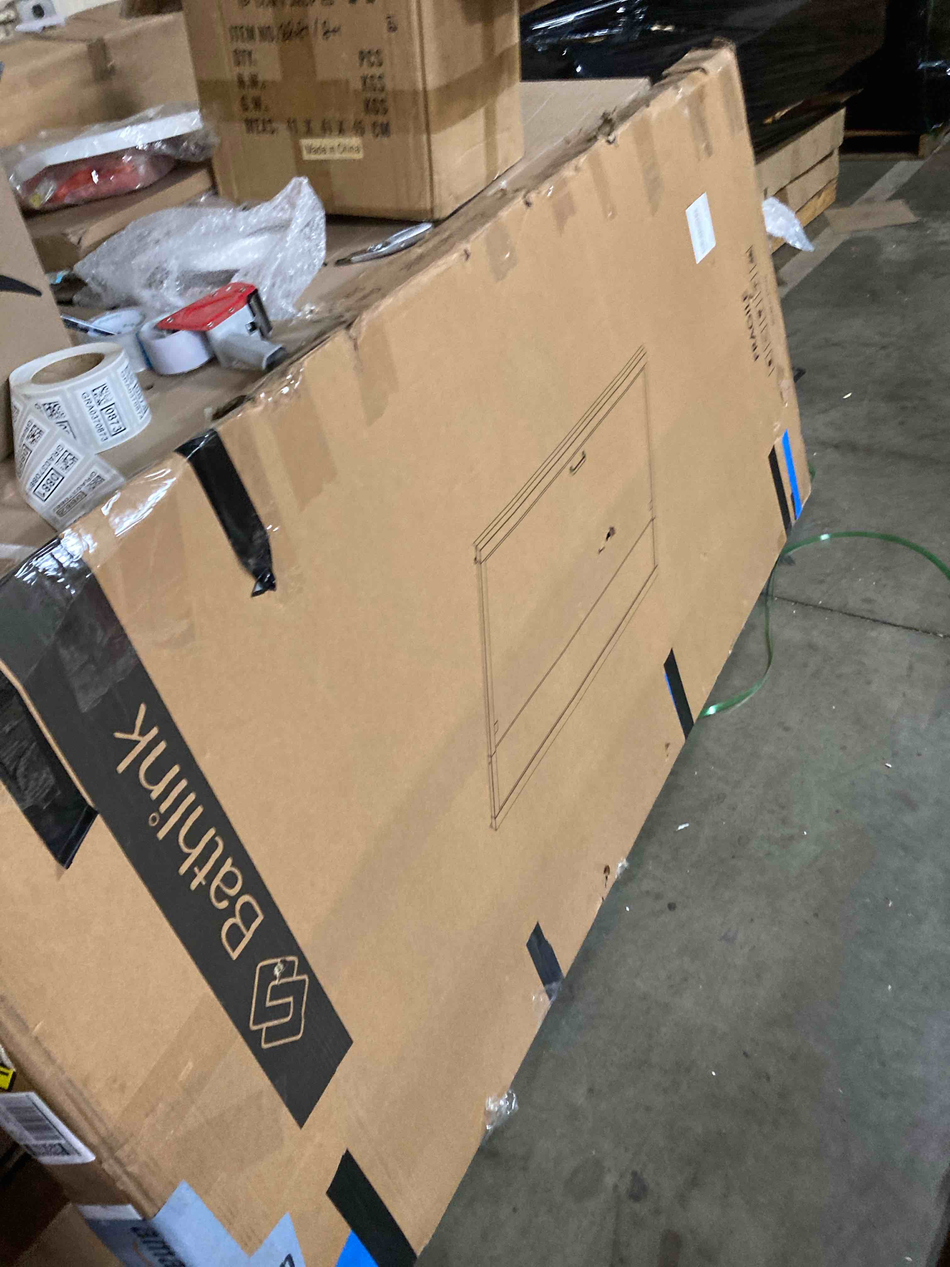https://s3.amazonaws.com/lotting-images-prod/phillipi/GRA0370888_1759325191742.jpeg