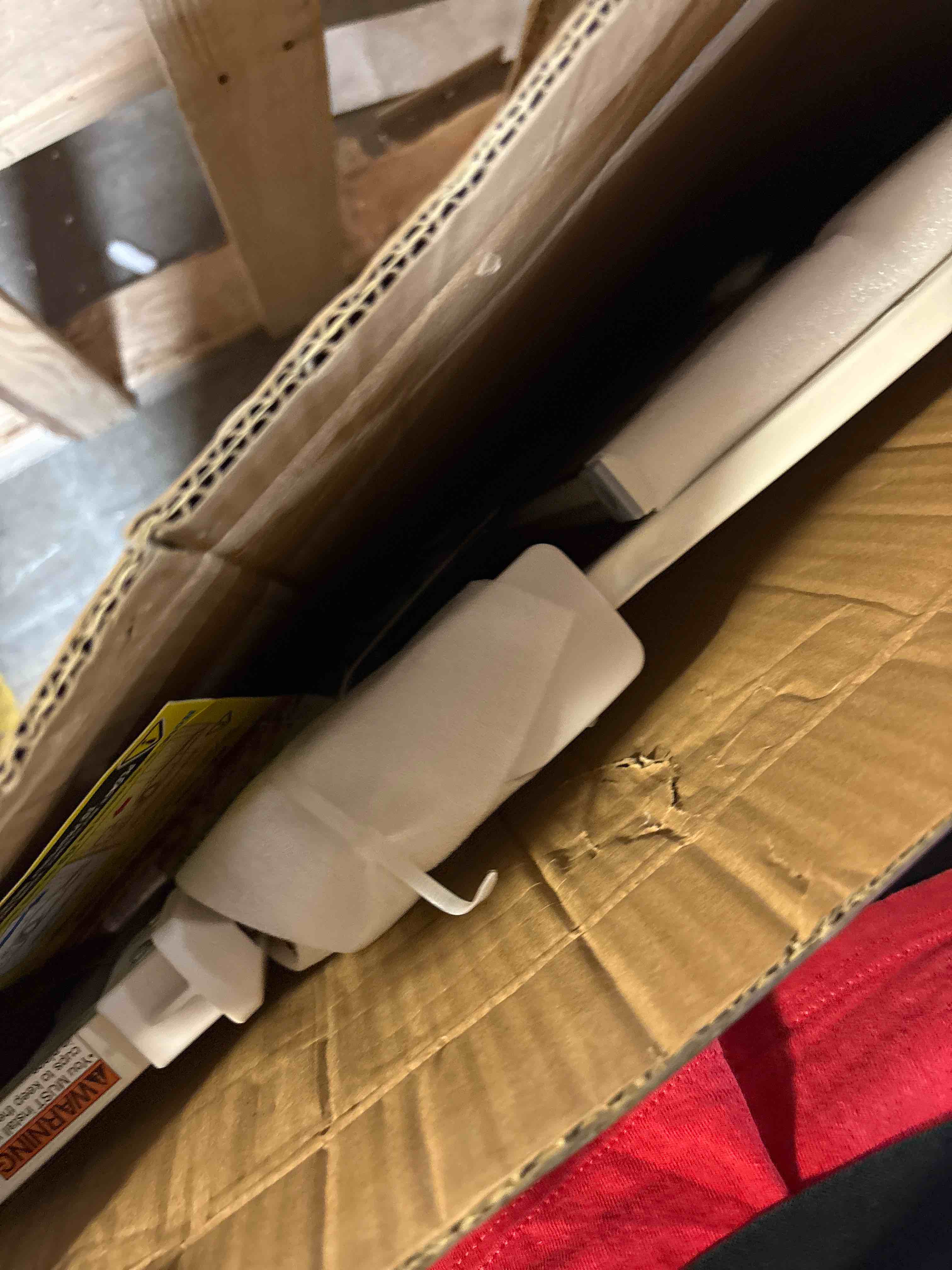https://s3.amazonaws.com/lotting-images-prod/phillipi/GRA0370893_1759331375185.jpeg