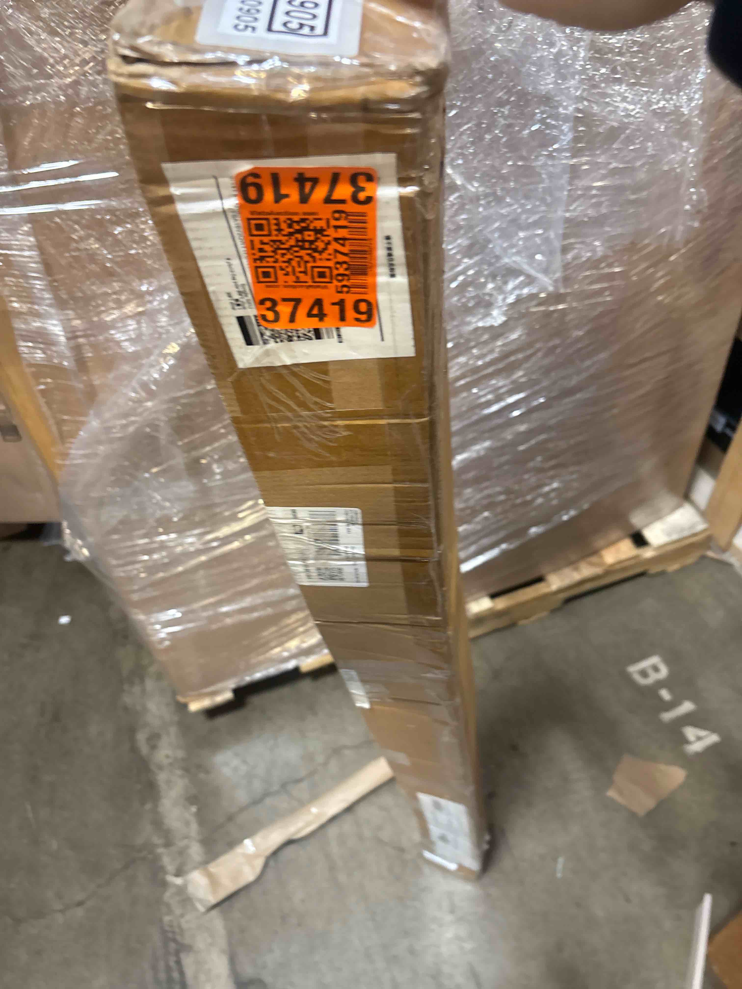 https://s3.amazonaws.com/lotting-images-prod/phillipi/GRA0370905_1759333888866.jpeg