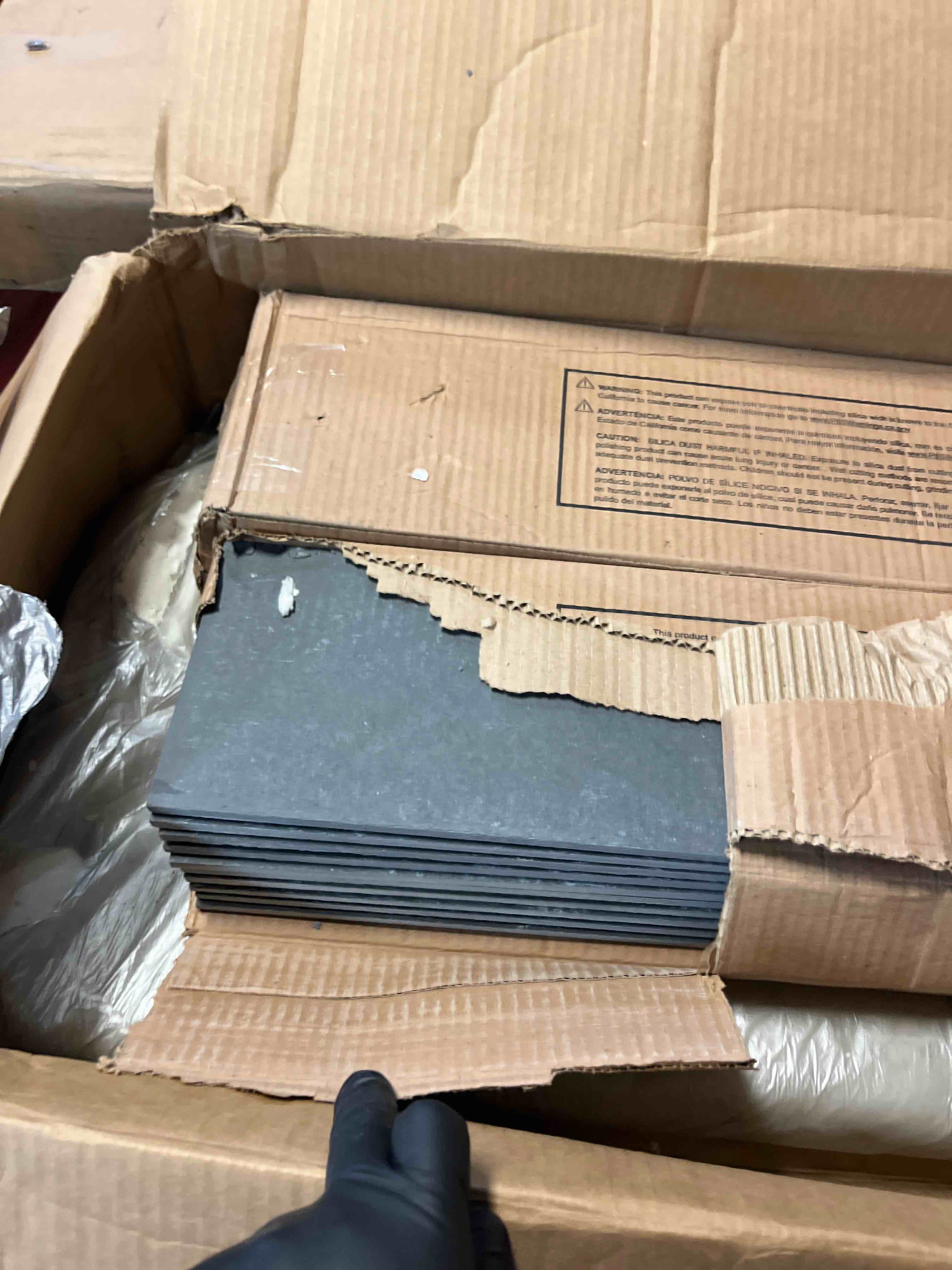 https://s3.amazonaws.com/lotting-images-prod/phillipi/GRA0370952_1759255372992.jpeg