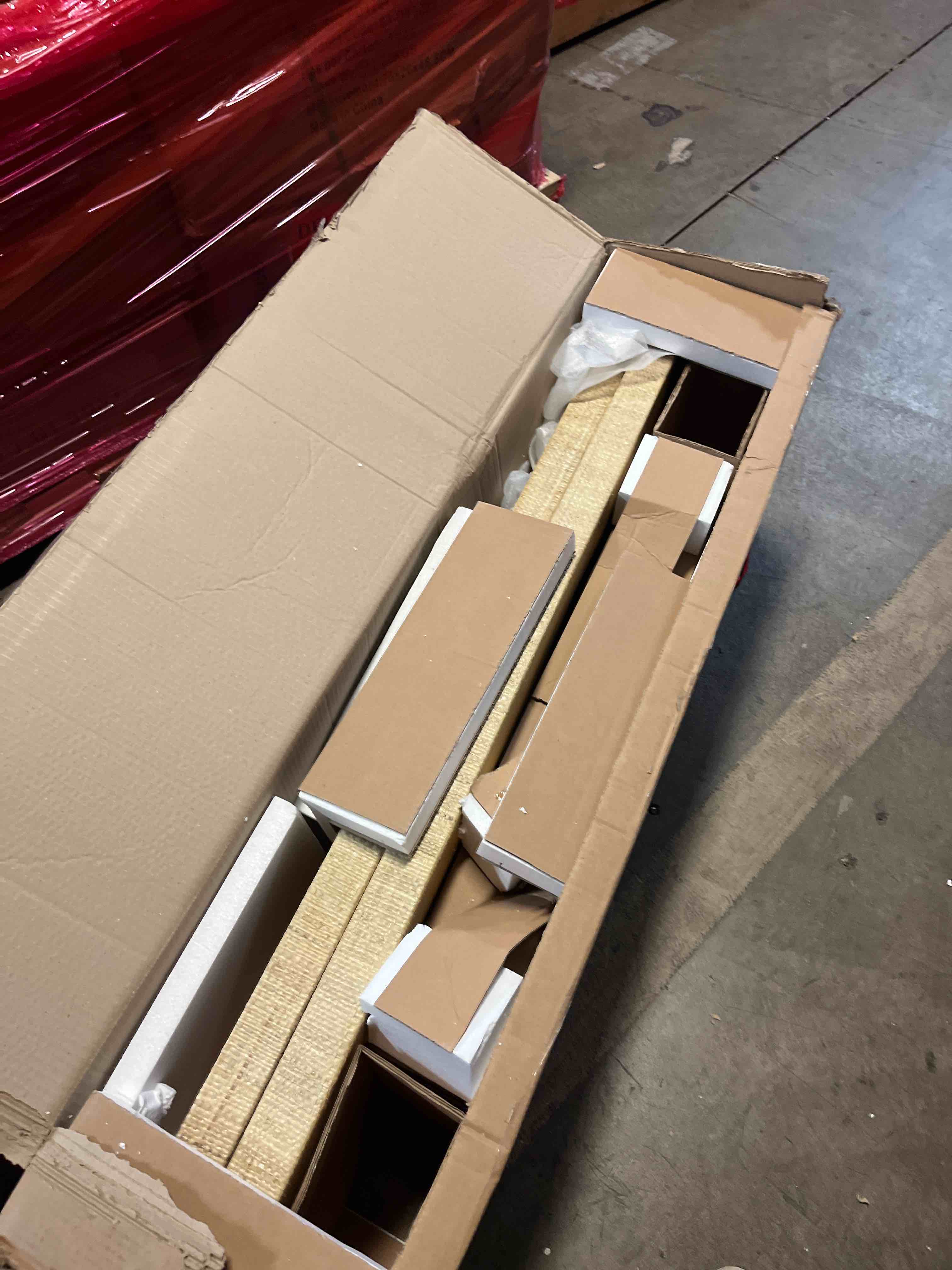 https://s3.amazonaws.com/lotting-images-prod/phillipi/GRA0370970_1759328559739.jpeg