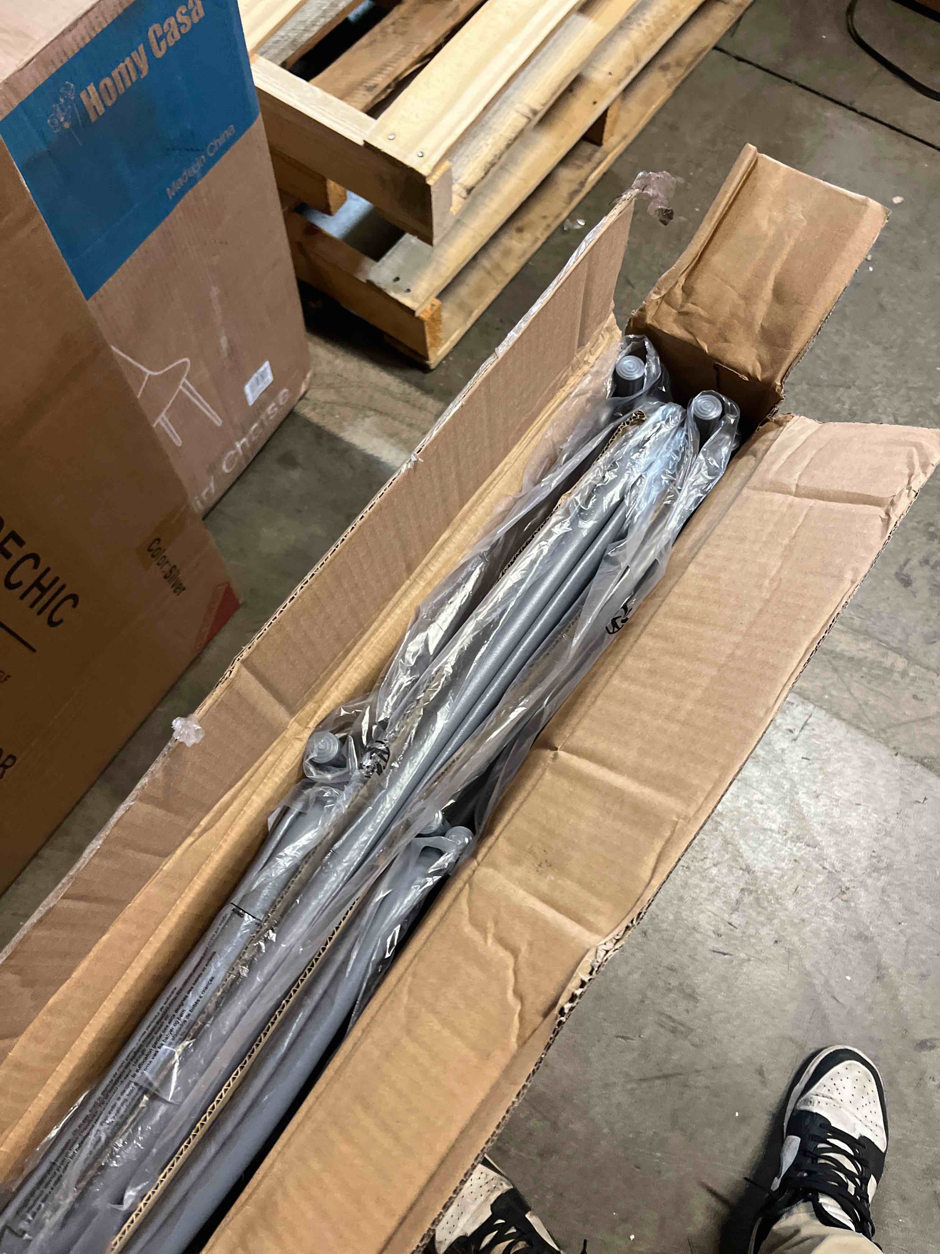 https://s3.amazonaws.com/lotting-images-prod/phillipi/GRA0370973_1759329349350.jpeg