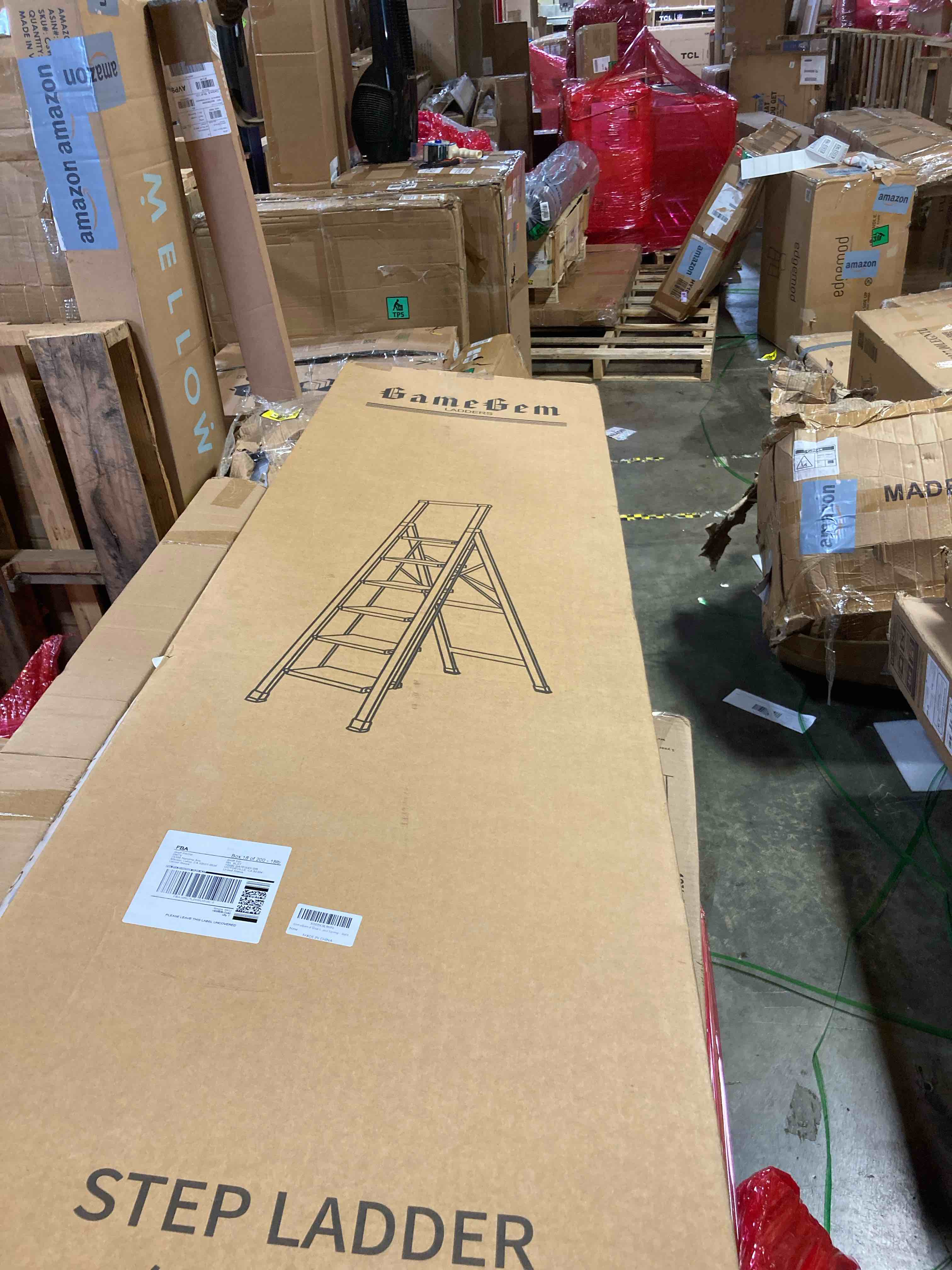 https://s3.amazonaws.com/lotting-images-prod/phillipi/GRA0371025_1759257151790.jpeg