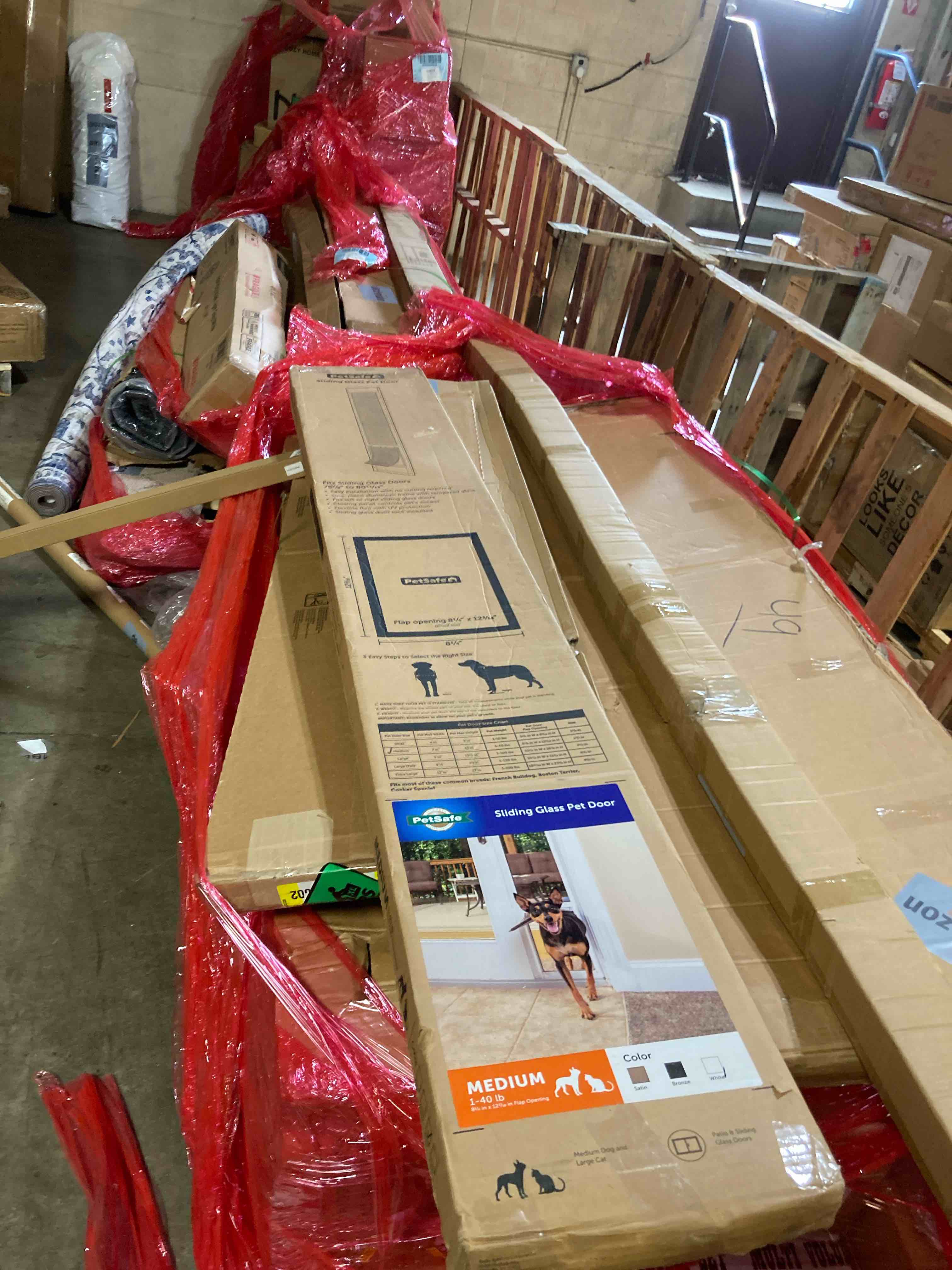 https://s3.amazonaws.com/lotting-images-prod/phillipi/GRA0371031_1759258856949.jpeg