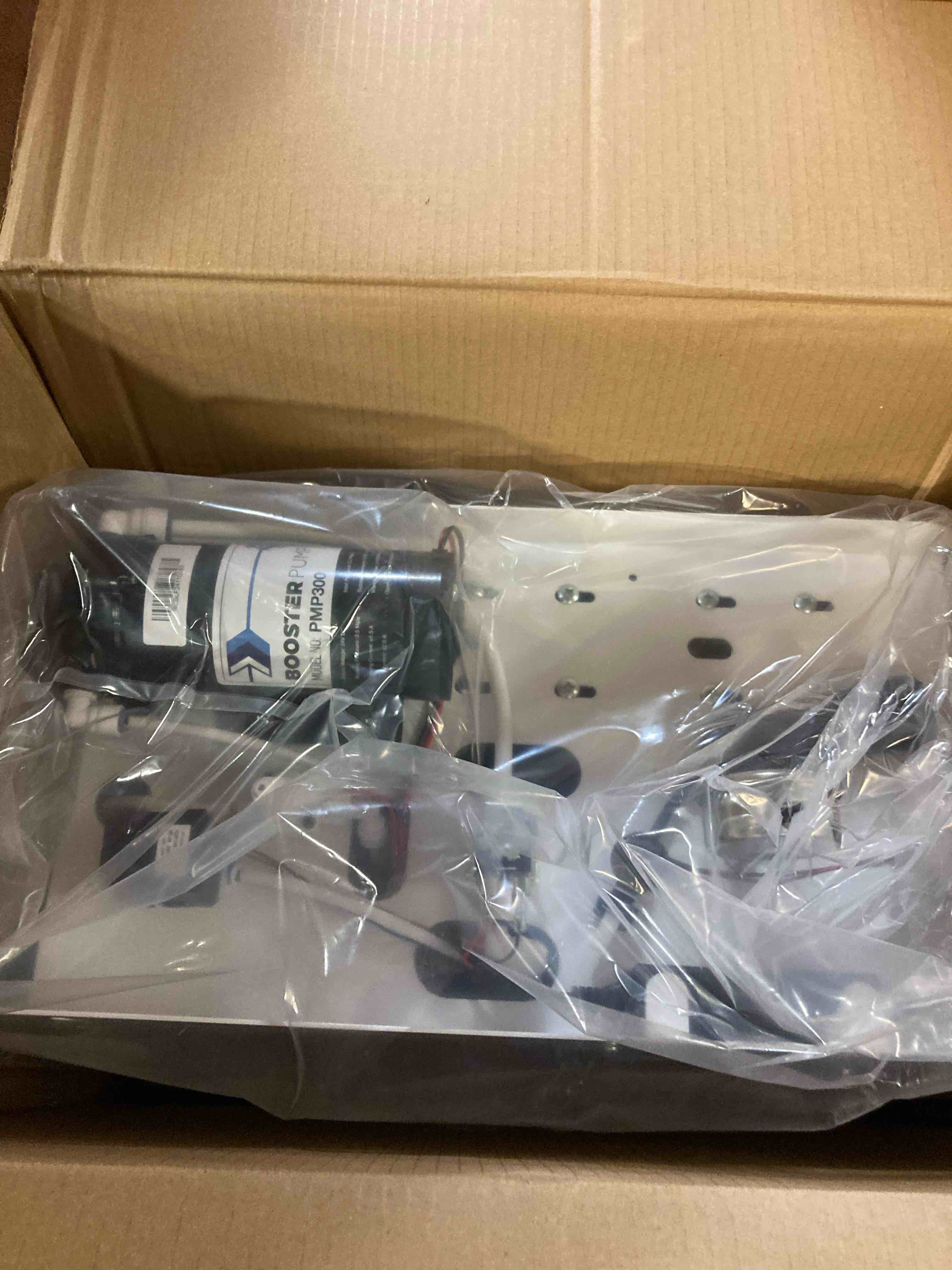https://s3.amazonaws.com/lotting-images-prod/phillipi/GRA0371033_1759259843979.jpeg