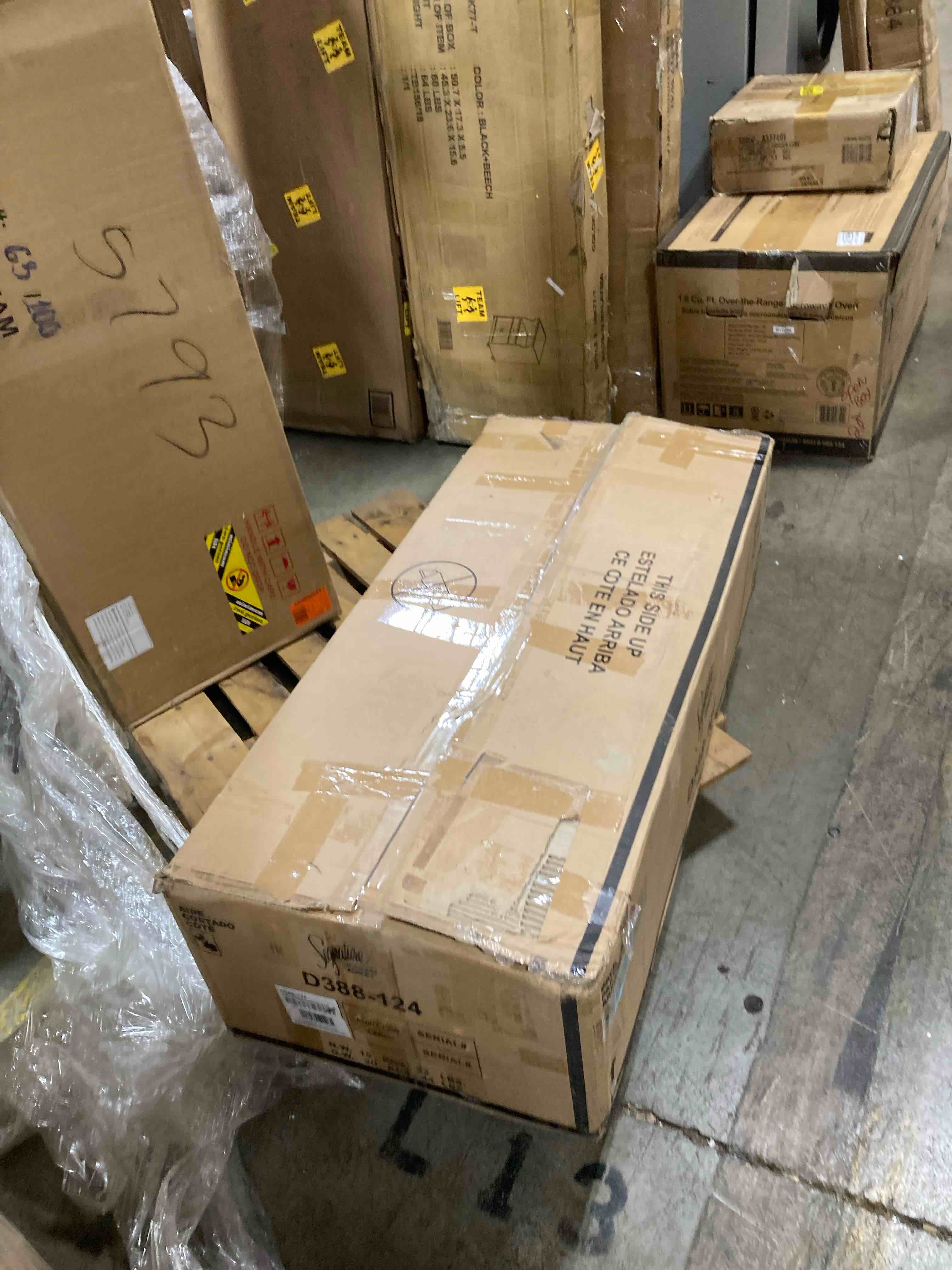 https://s3.amazonaws.com/lotting-images-prod/phillipi/GRA0371065_1758055195493.jpeg