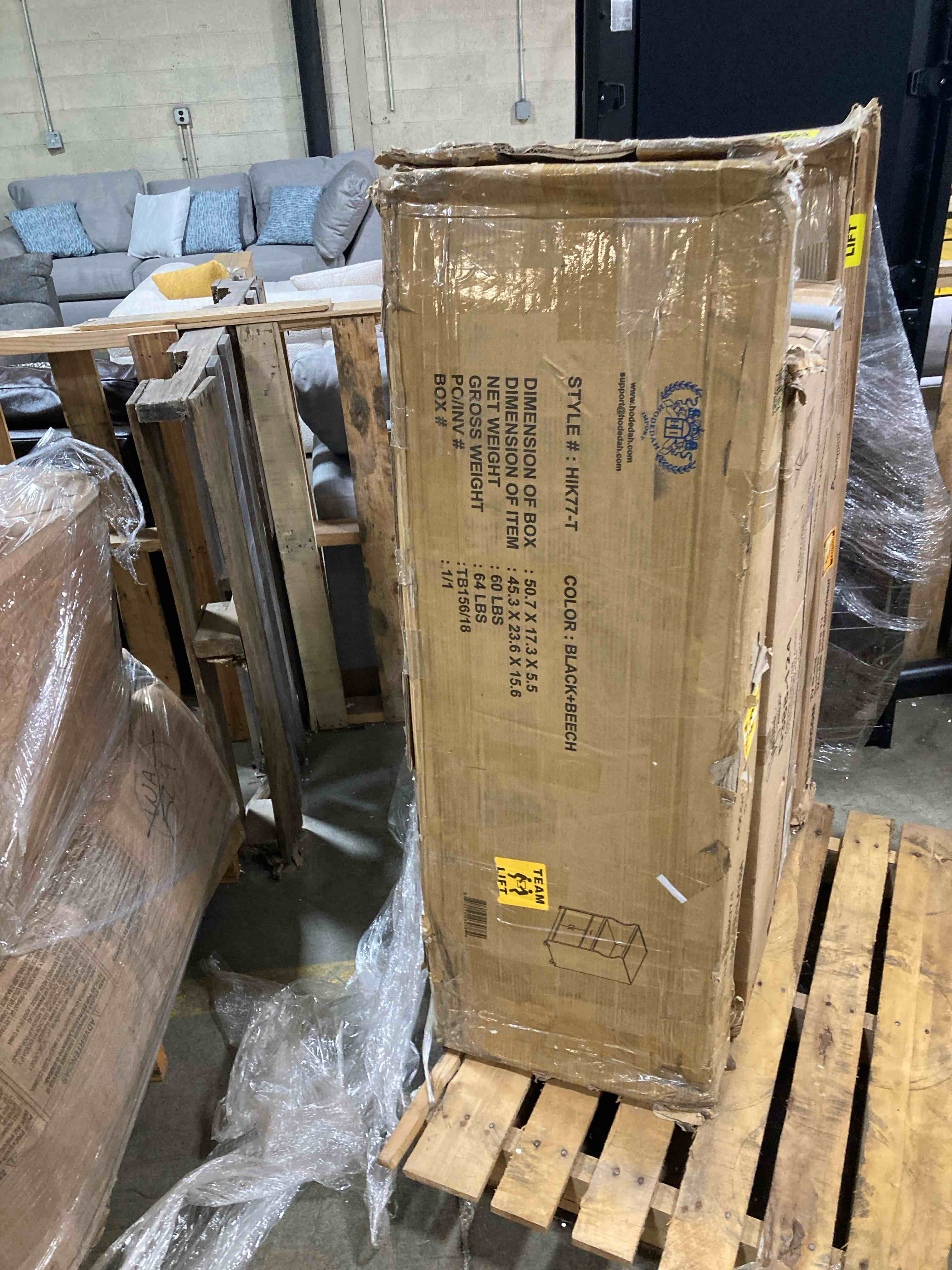 https://s3.amazonaws.com/lotting-images-prod/phillipi/GRA0371066_1758055111013.jpeg