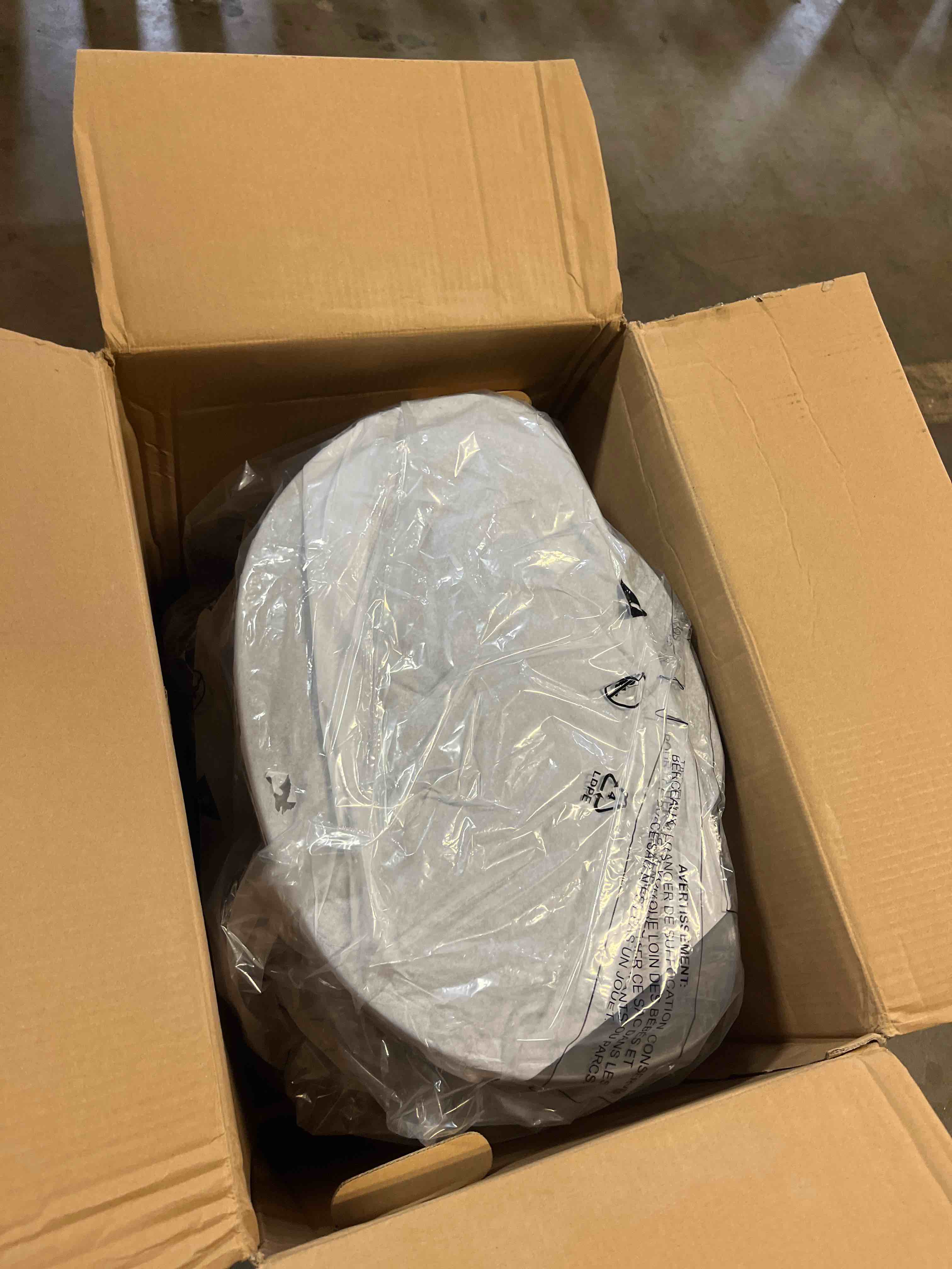 https://s3.amazonaws.com/lotting-images-prod/phillipi/GRA0371112_1758035345741.jpeg