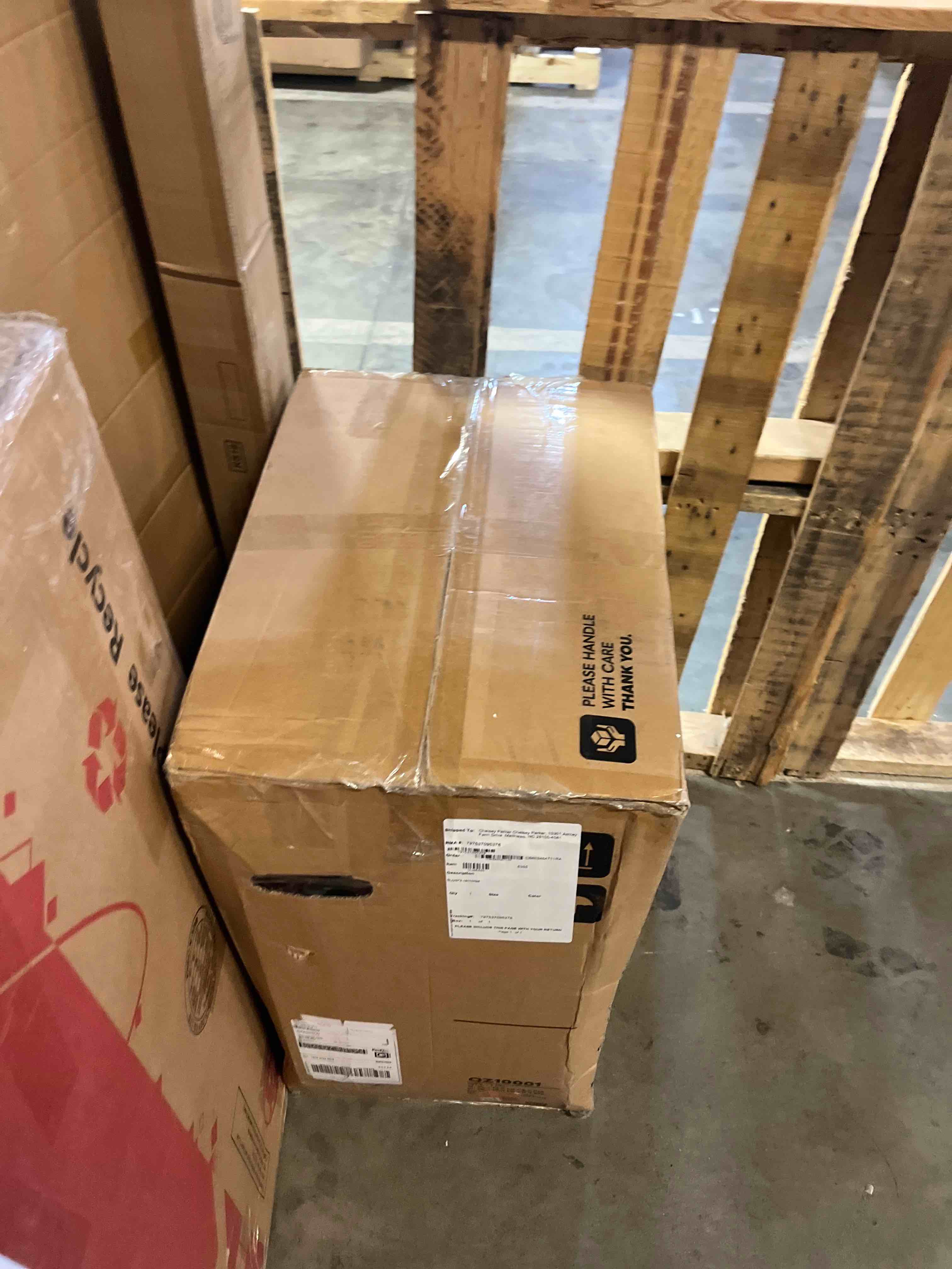 https://s3.amazonaws.com/lotting-images-prod/phillipi/GRA0371112_1758035371486.jpeg