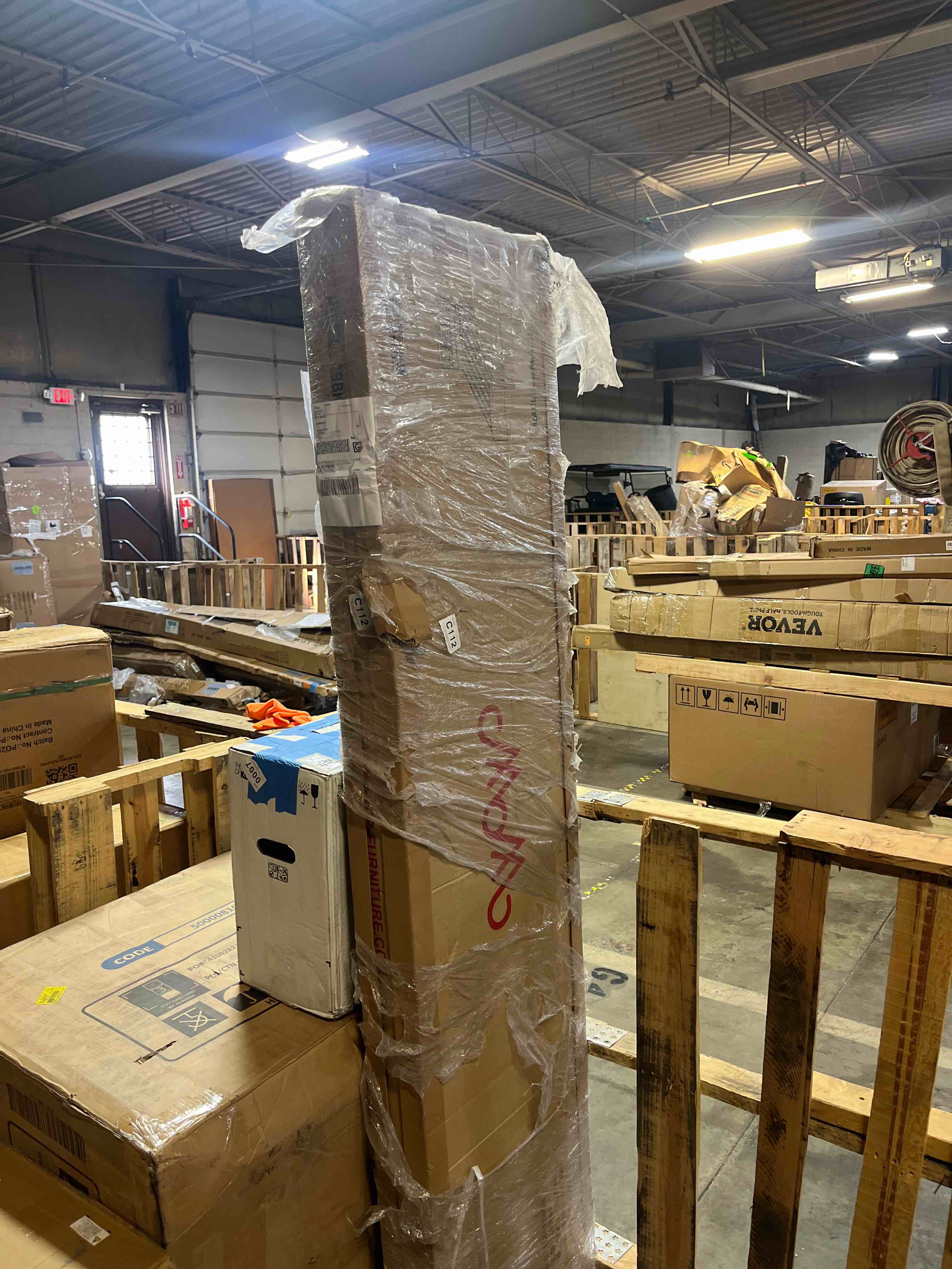 https://s3.amazonaws.com/lotting-images-prod/phillipi/GRA0371117_1758033854503.jpeg