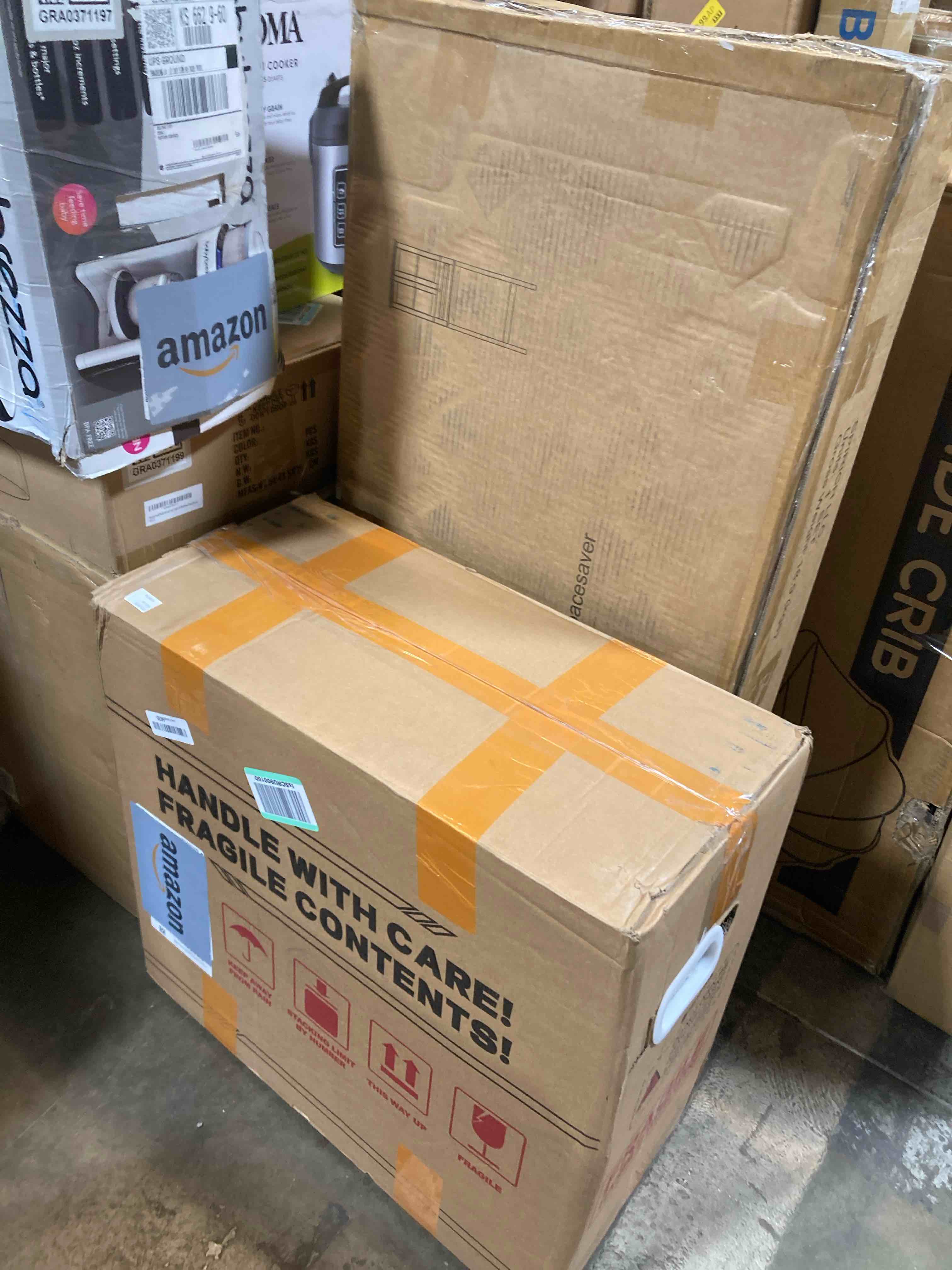 https://s3.amazonaws.com/lotting-images-prod/phillipi/GRA0371195_1756490999931.jpeg