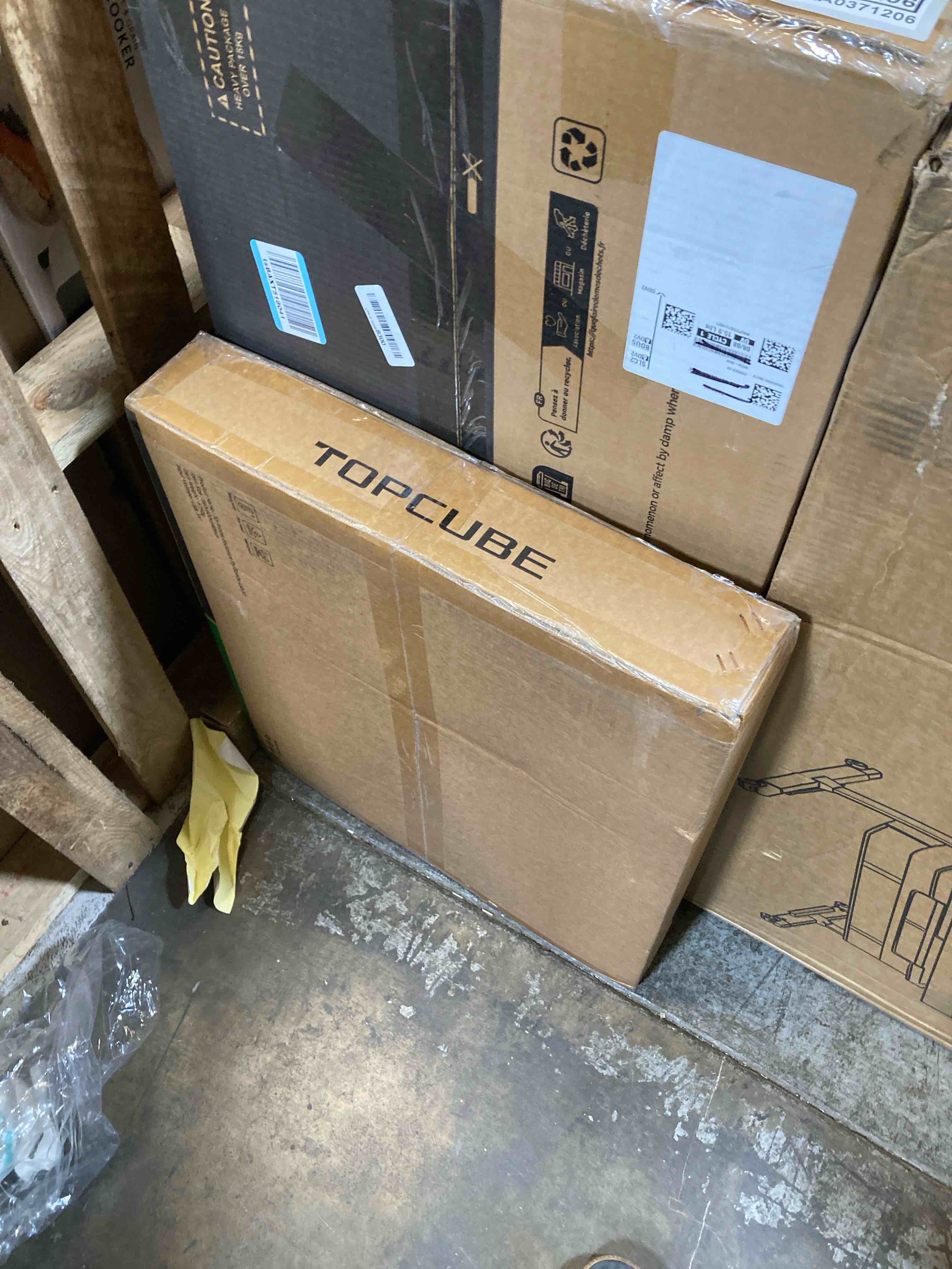 https://s3.amazonaws.com/lotting-images-prod/phillipi/GRA0371202_1756487074928.jpeg