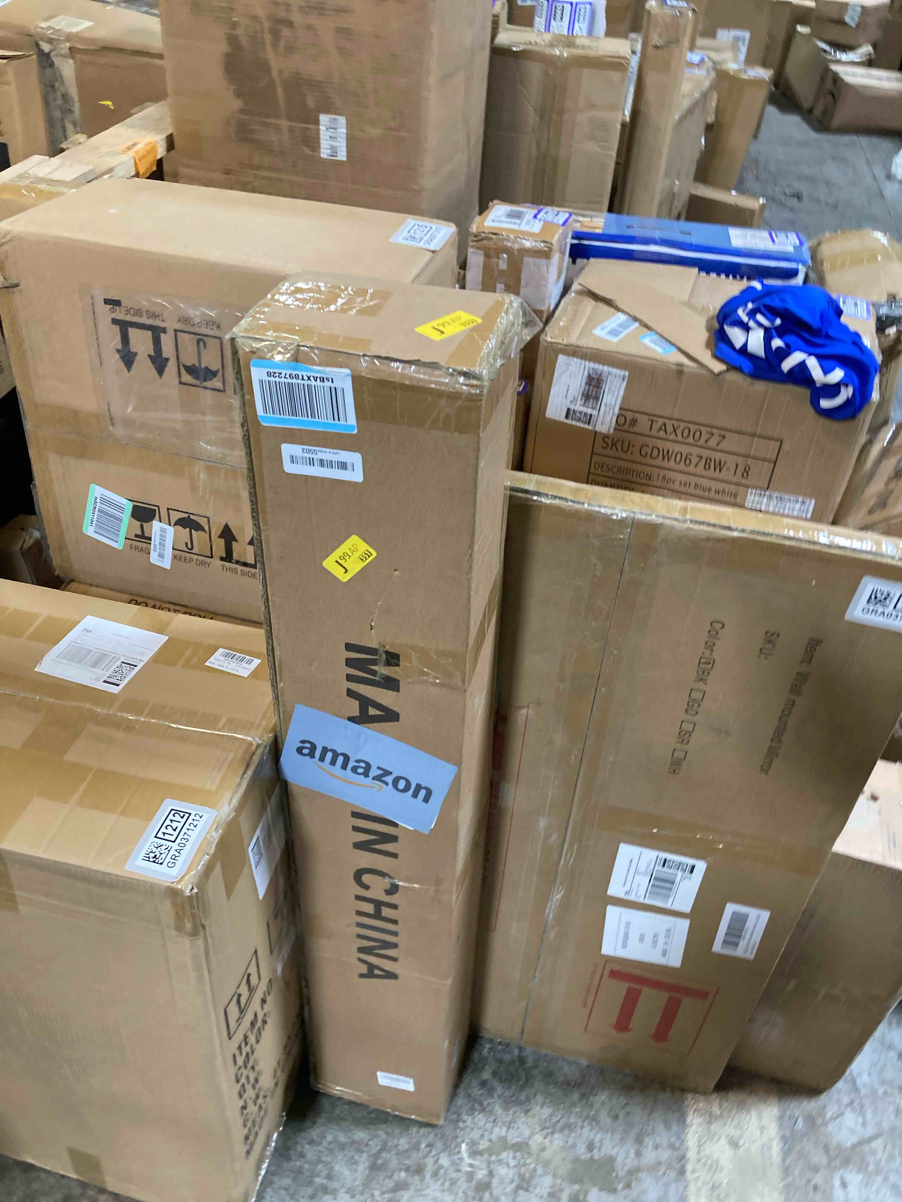 https://s3.amazonaws.com/lotting-images-prod/phillipi/GRA0371210_1756486447373.jpeg