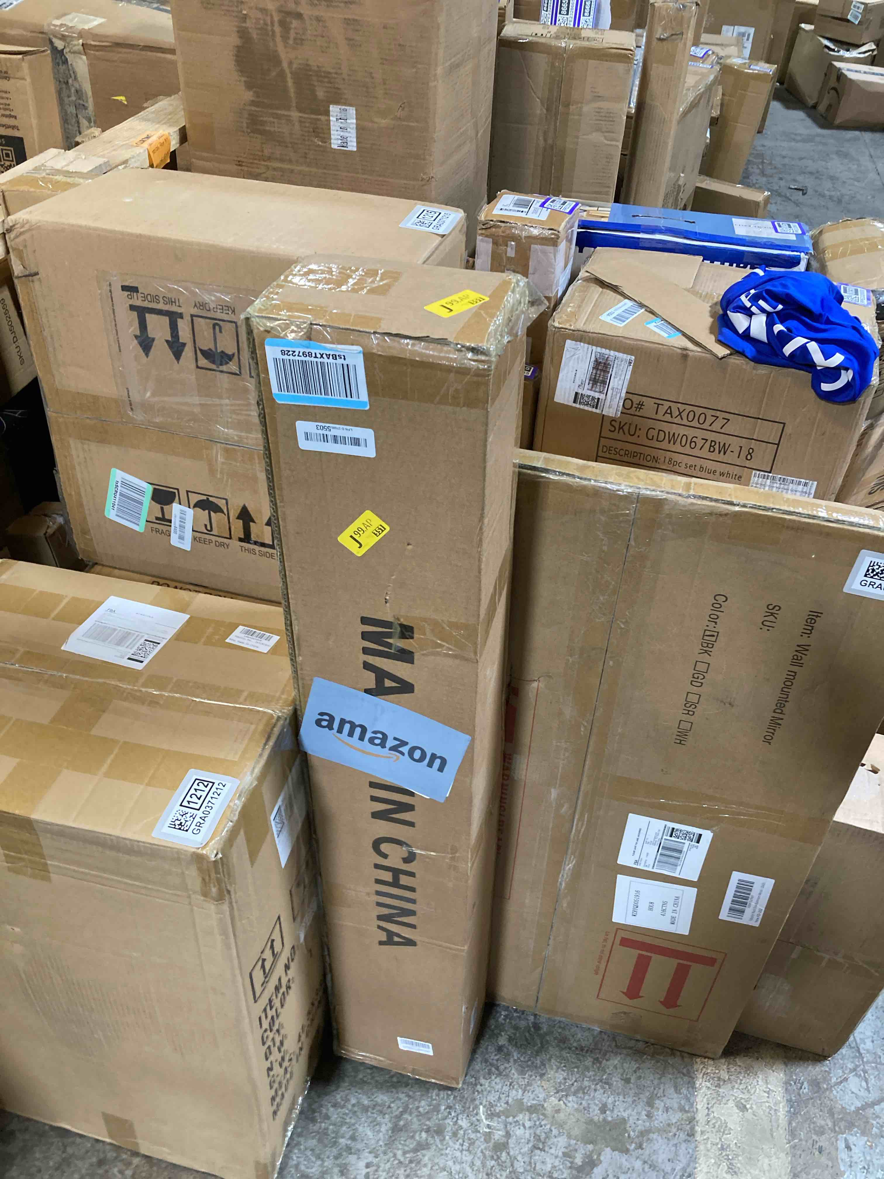 https://s3.amazonaws.com/lotting-images-prod/phillipi/GRA0371210_1756486448374.jpeg
