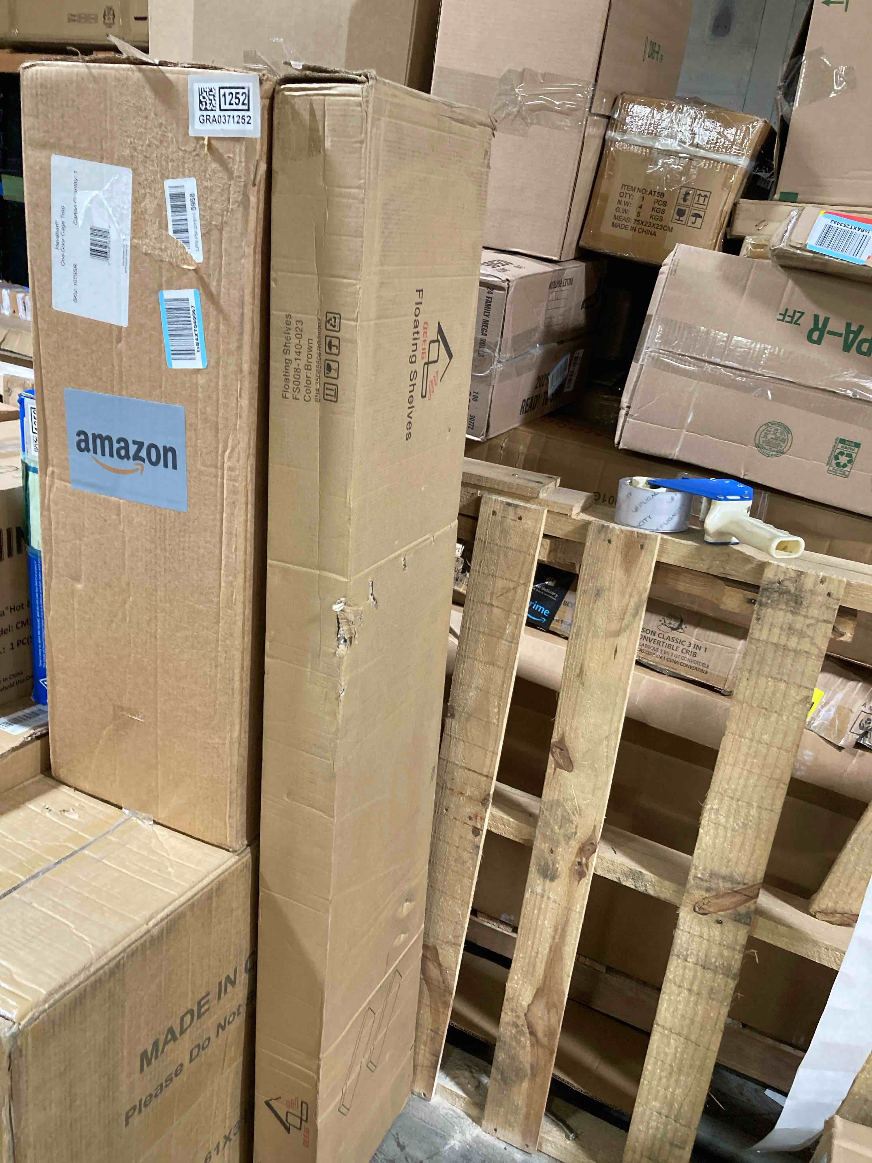 https://s3.amazonaws.com/lotting-images-prod/phillipi/GRA0371249_1756403755442.jpeg