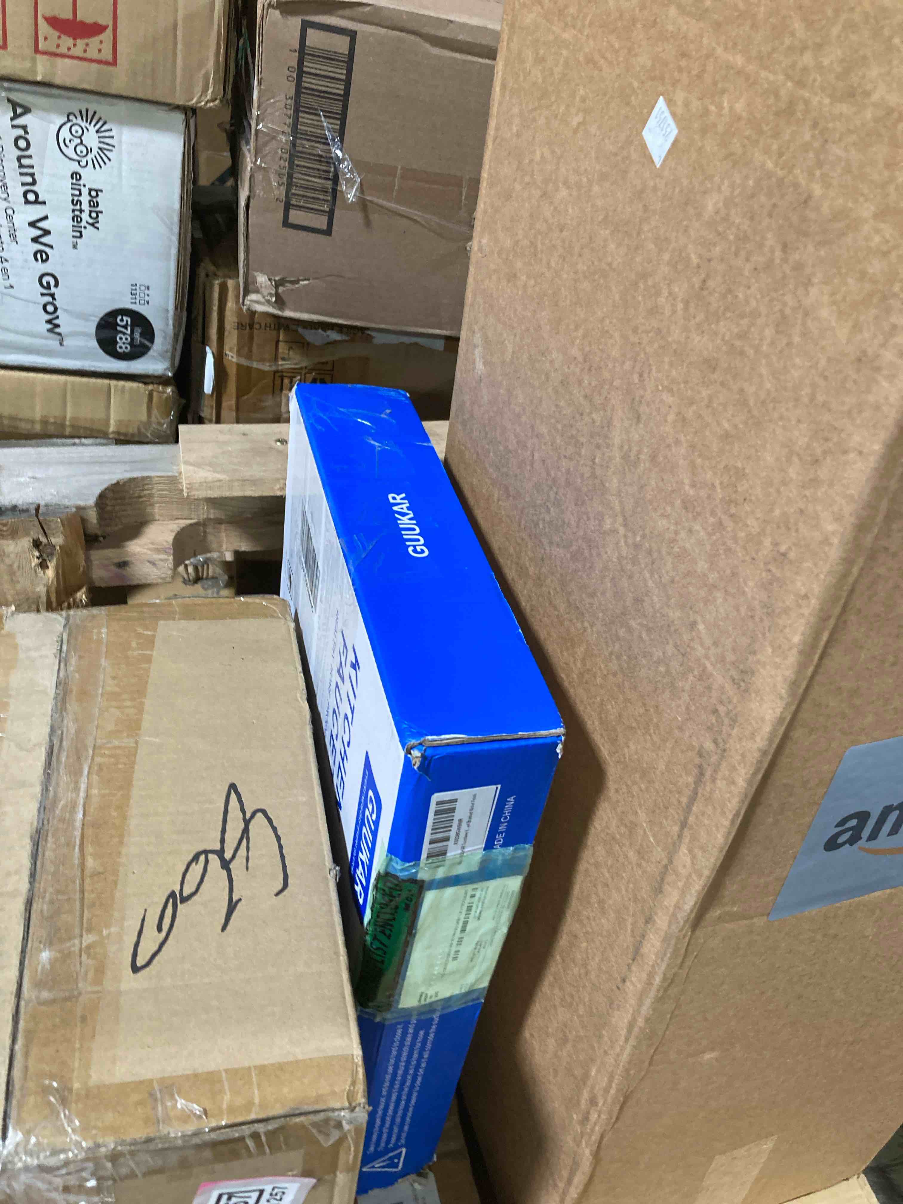https://s3.amazonaws.com/lotting-images-prod/phillipi/GRA0371250_1756403670535.jpeg