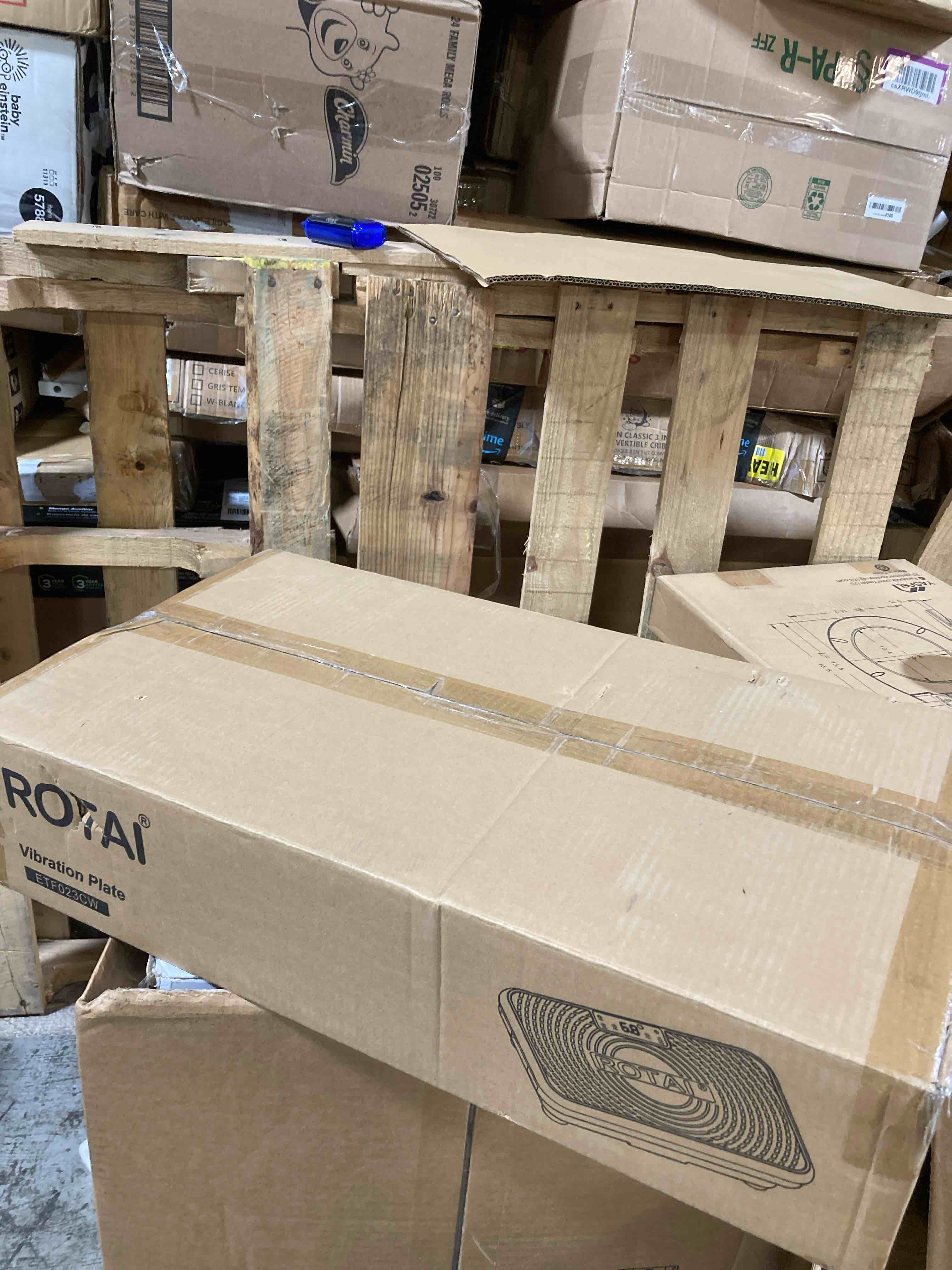 https://s3.amazonaws.com/lotting-images-prod/phillipi/GRA0371263_1756401650796.jpeg