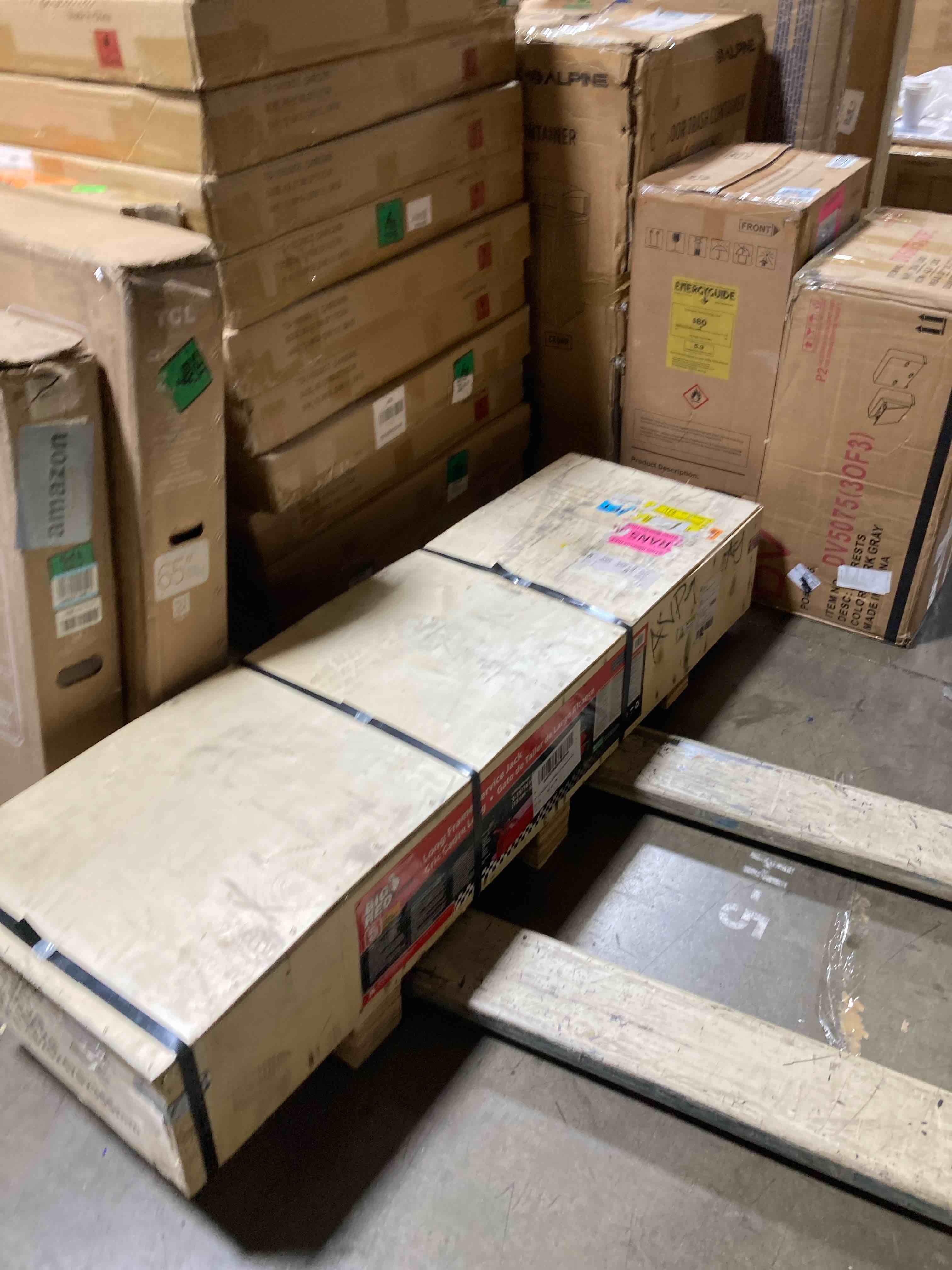 https://s3.amazonaws.com/lotting-images-prod/phillipi/GRA0371268_1755191091048.jpeg