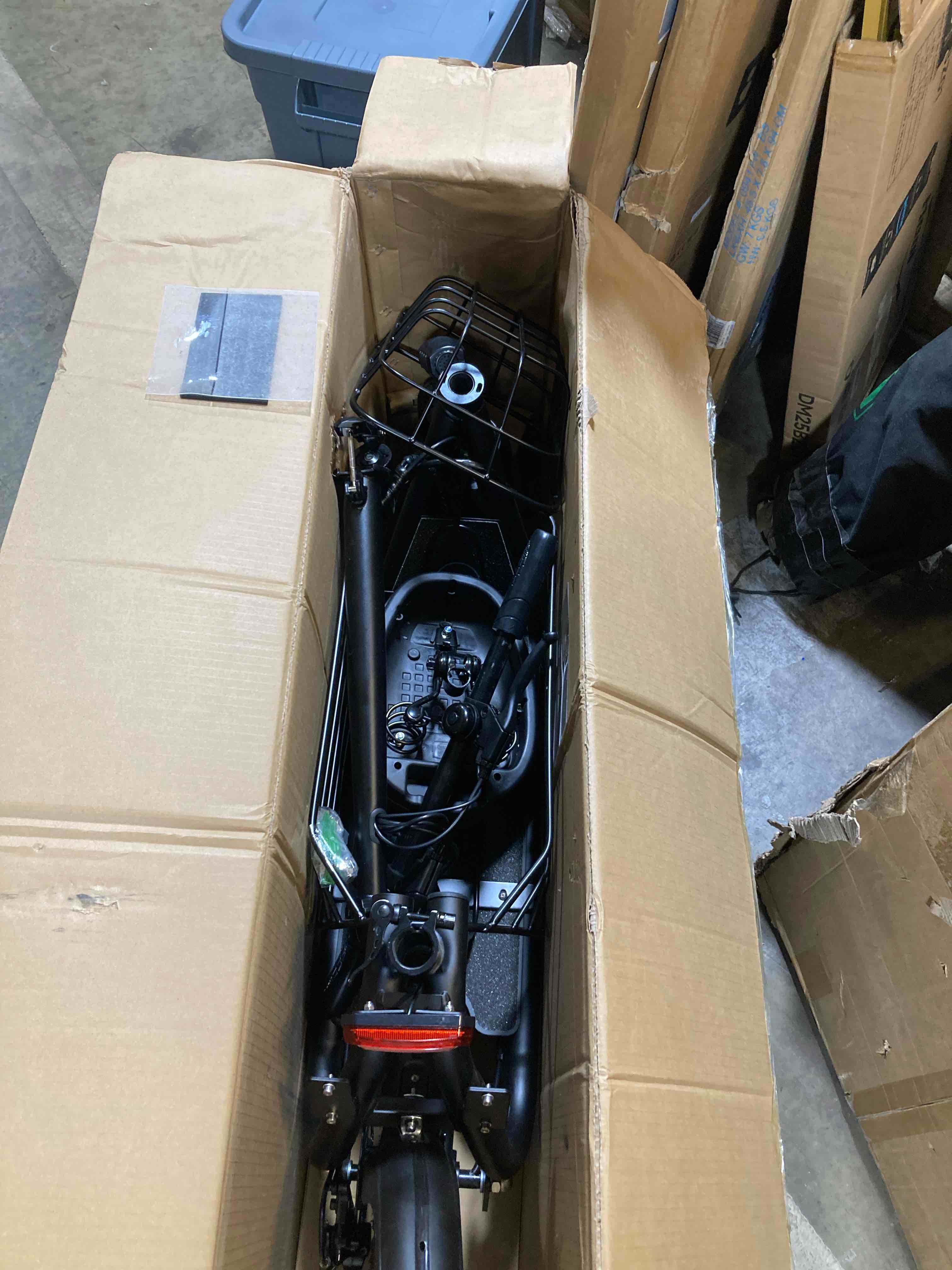 https://s3.amazonaws.com/lotting-images-prod/phillipi/GRA0371278_1755184545561.jpeg
