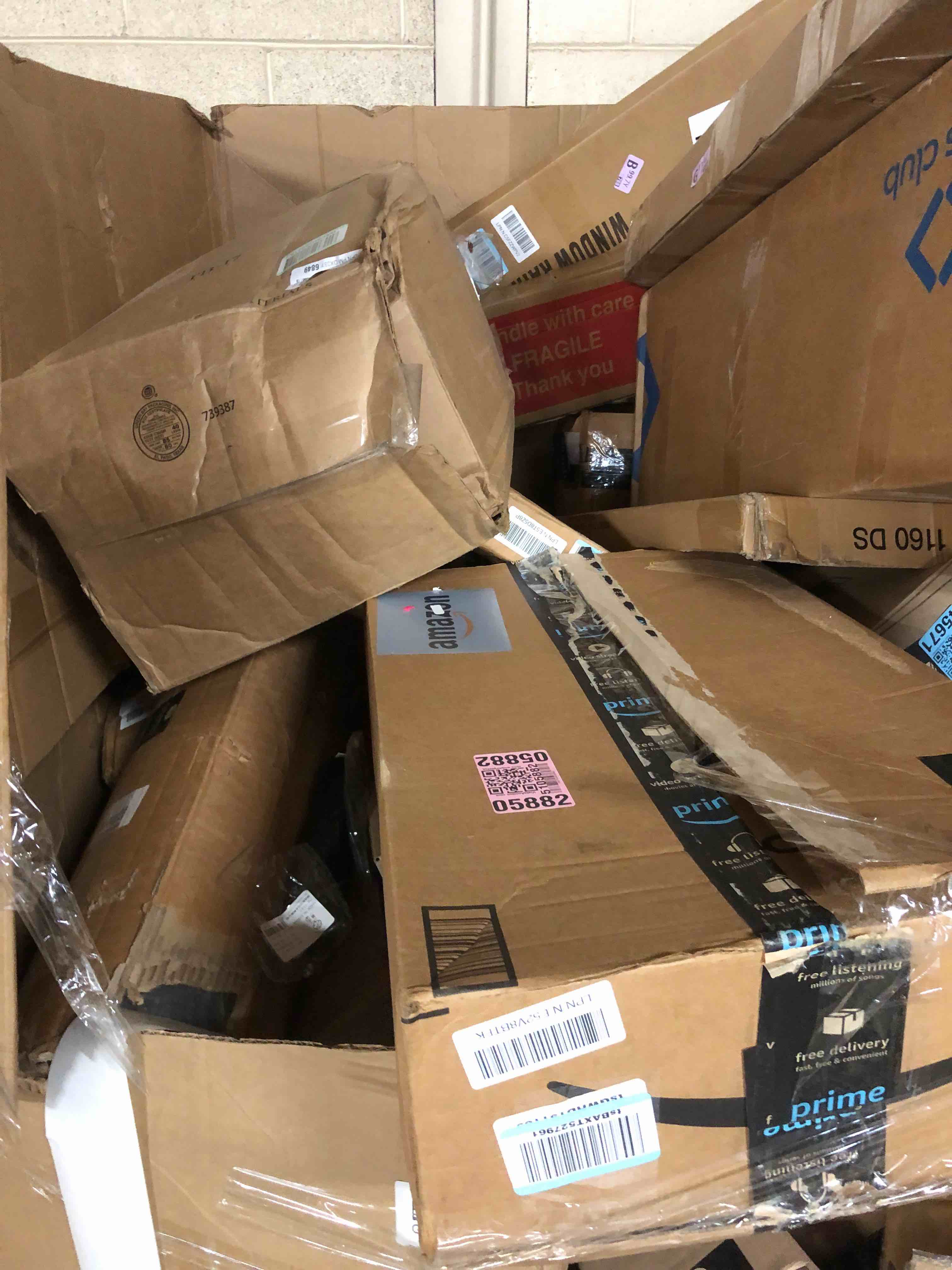 https://s3.amazonaws.com/lotting-images-prod/phillipi/GRA0371294_1754332704108.jpeg