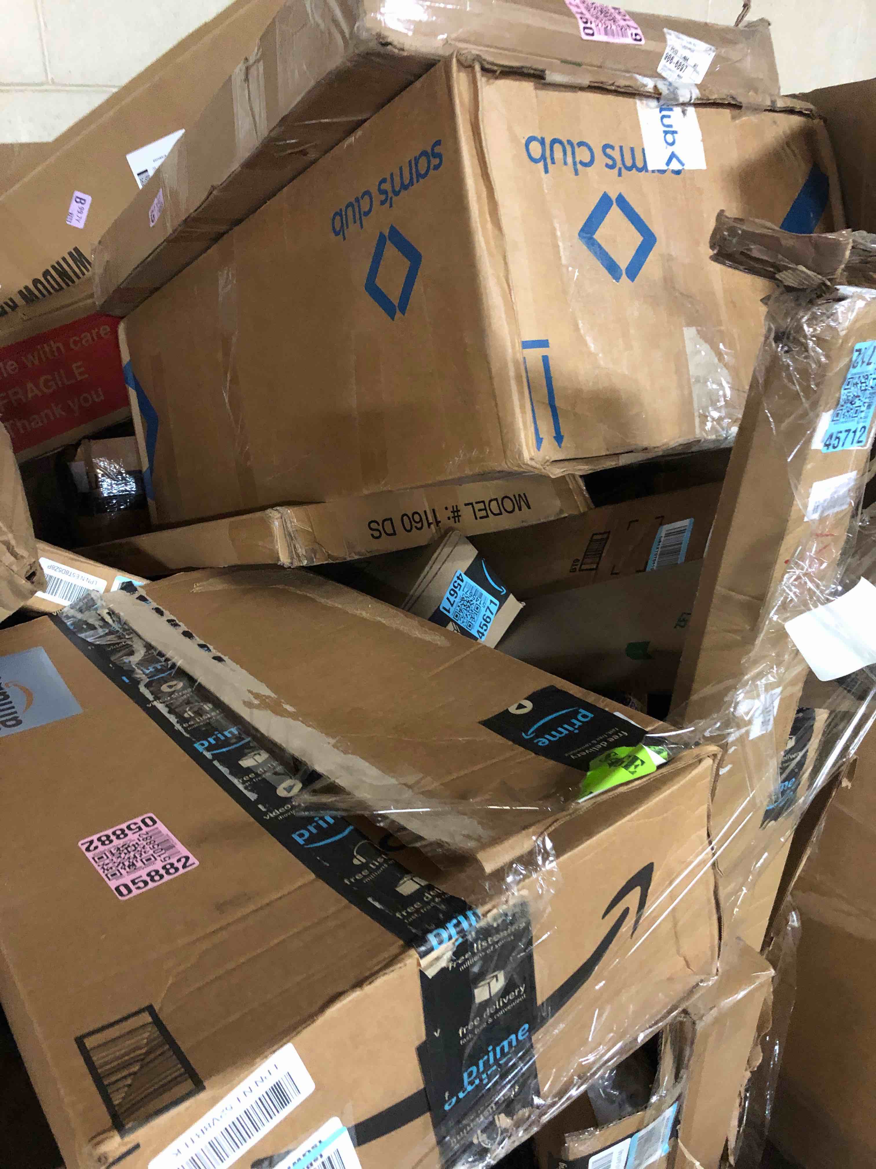 https://s3.amazonaws.com/lotting-images-prod/phillipi/GRA0371294_1754332709579.jpeg