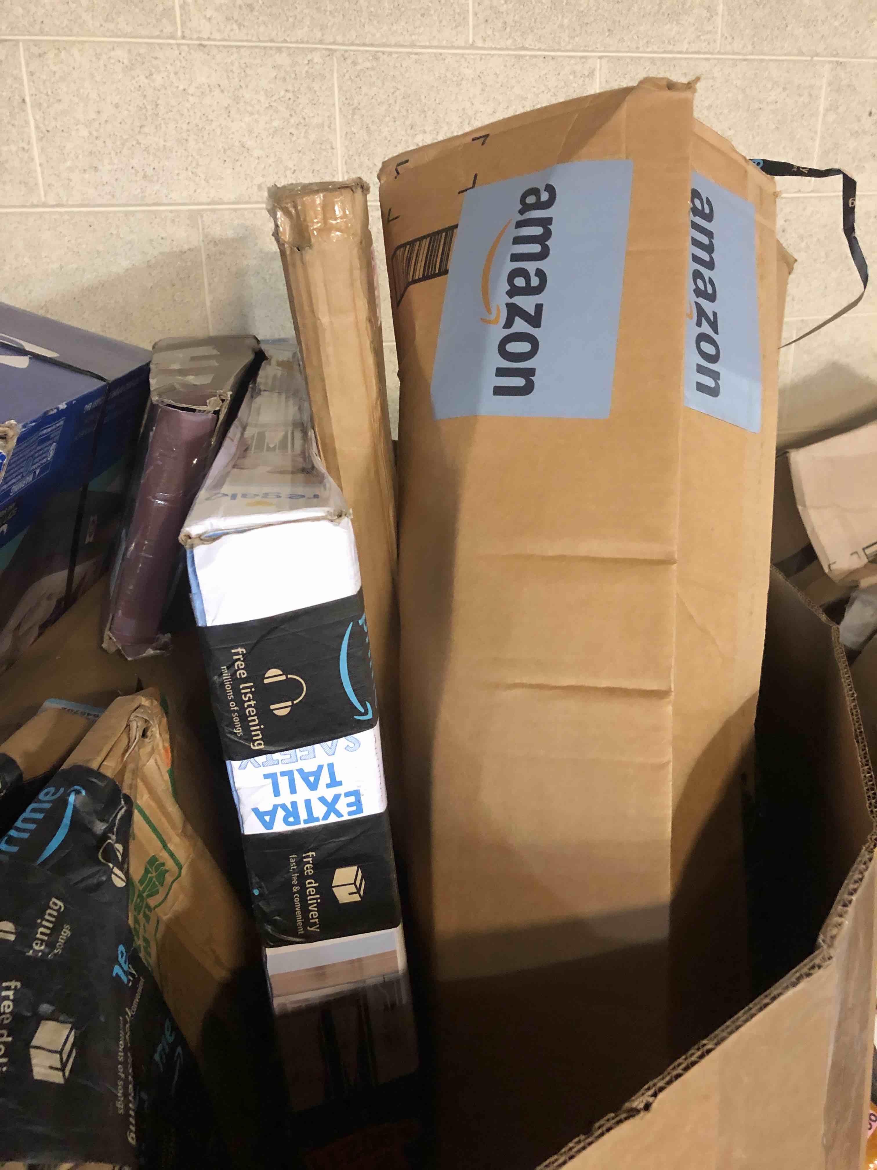 https://s3.amazonaws.com/lotting-images-prod/phillipi/GRA0371300_1754332416667.jpeg
