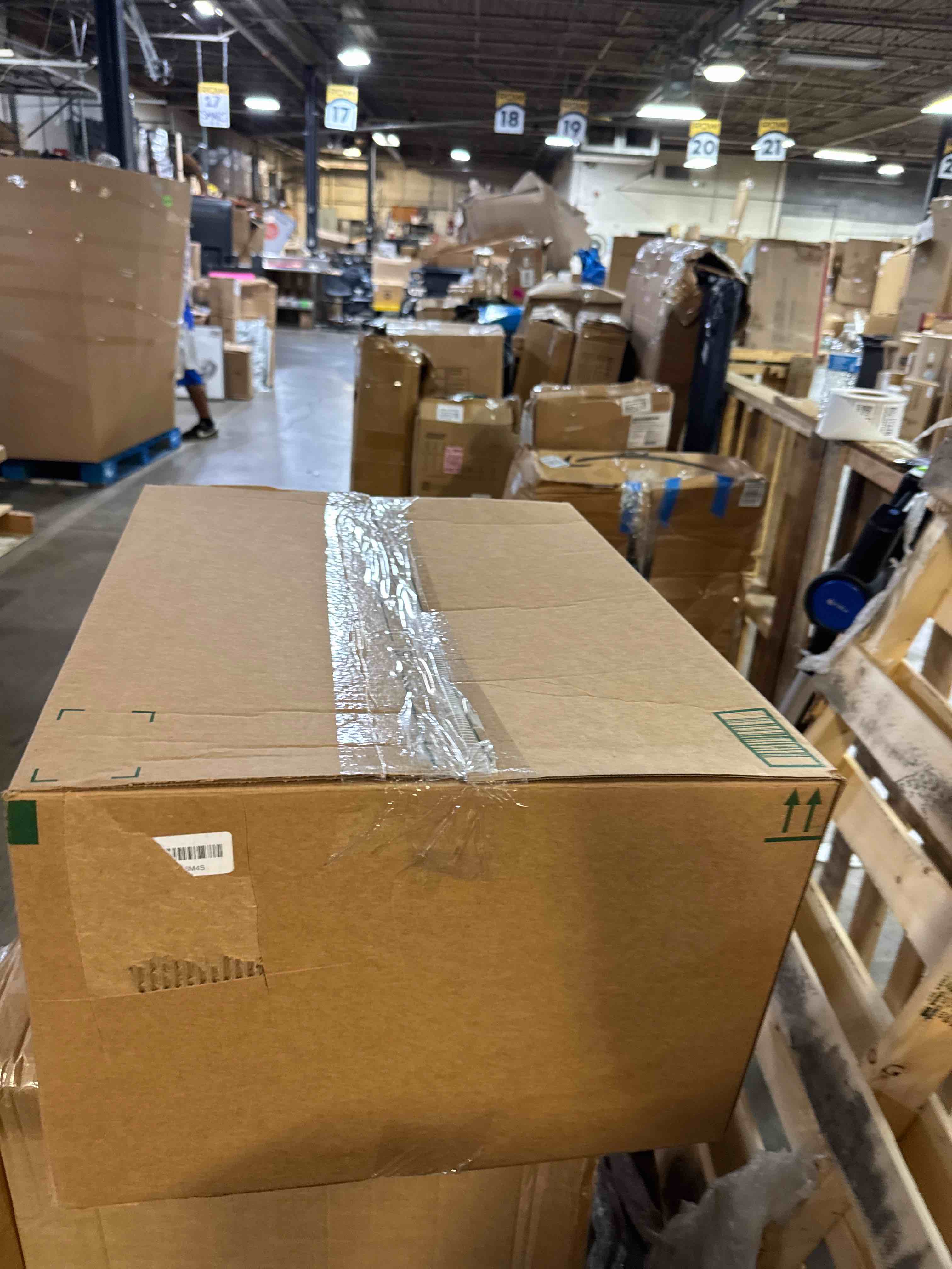 https://s3.amazonaws.com/lotting-images-prod/phillipi/GRA0371453_1752077878208.jpeg