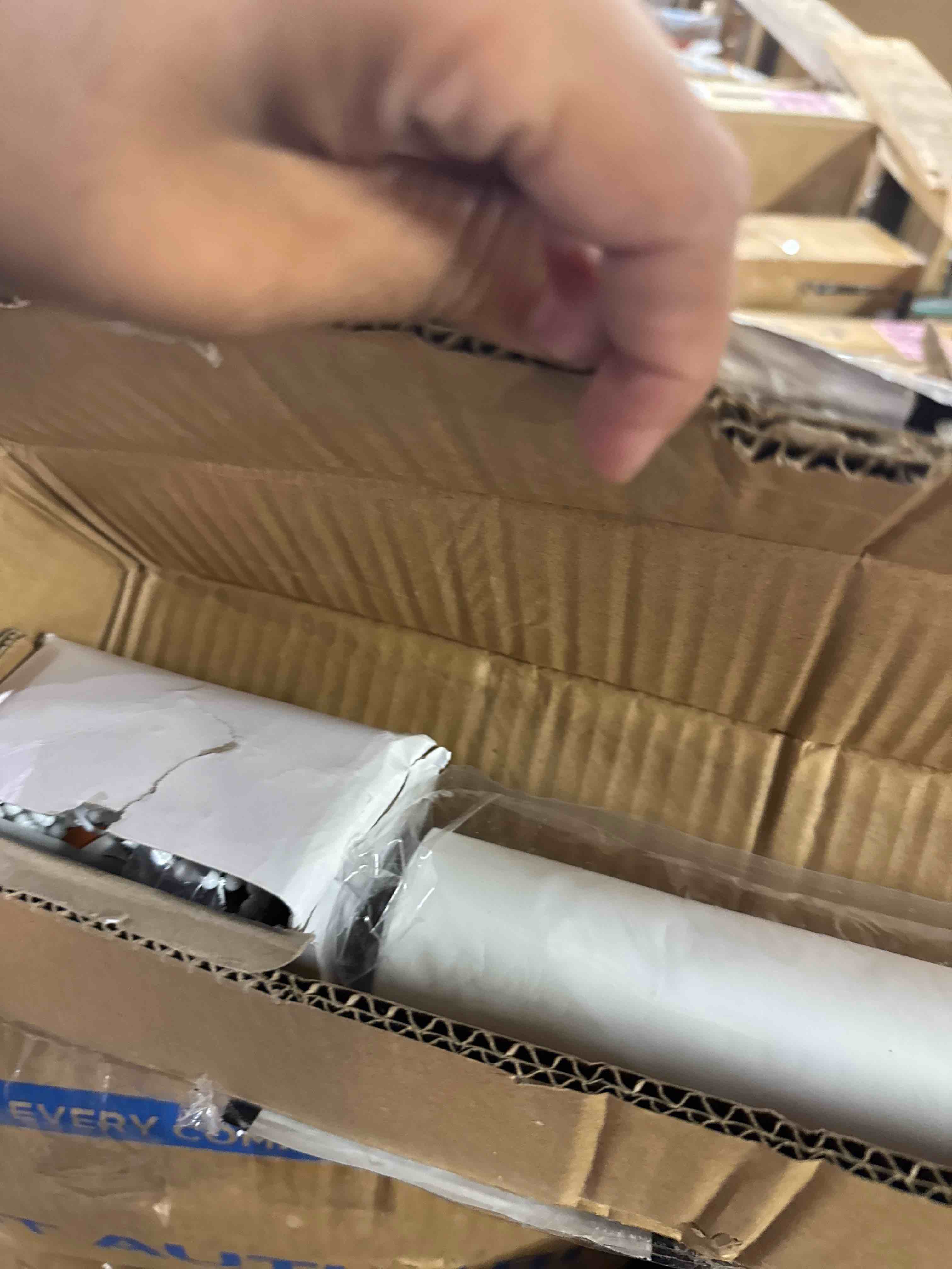 https://s3.amazonaws.com/lotting-images-prod/phillipi/GRA0371486_1752069937719.jpeg