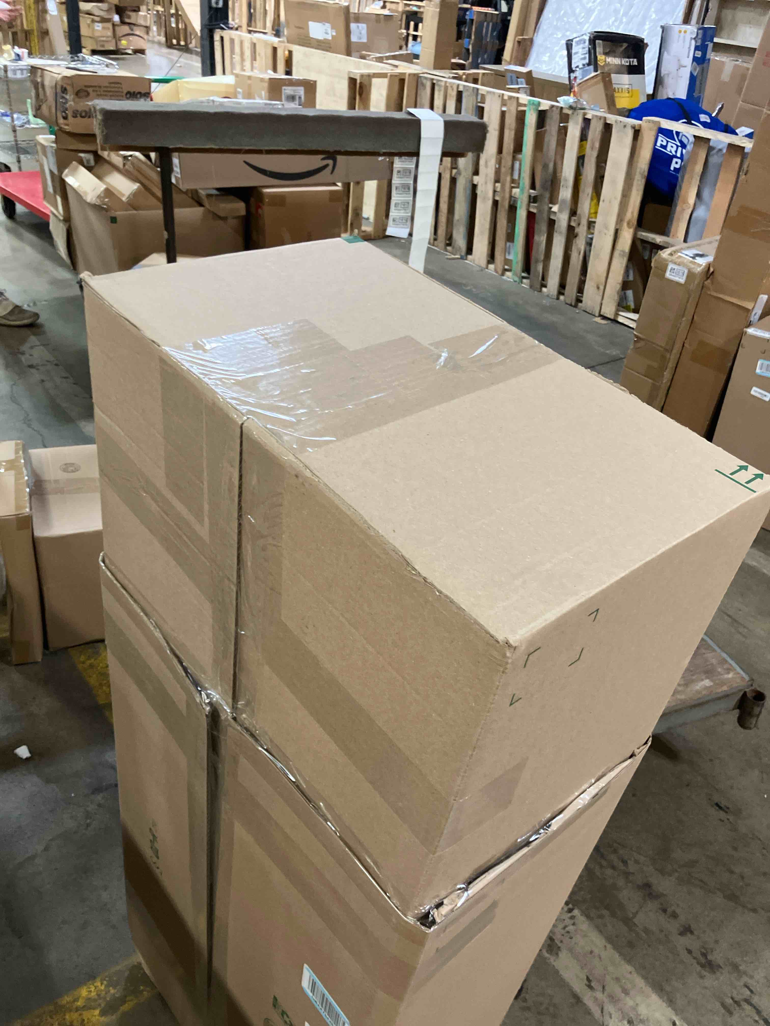 https://s3.amazonaws.com/lotting-images-prod/phillipi/GRA0371616_1751306502444.jpeg