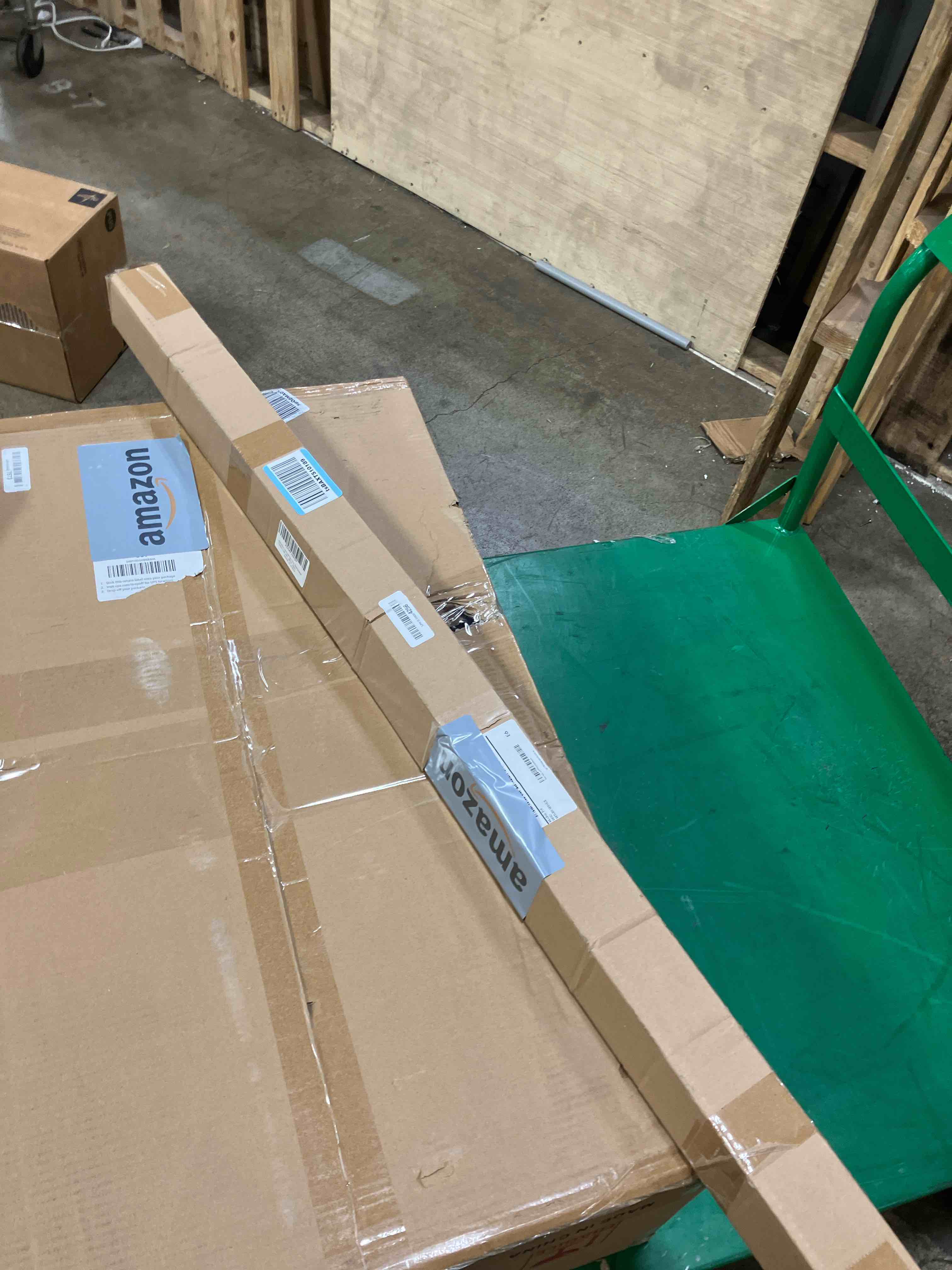 https://s3.amazonaws.com/lotting-images-prod/phillipi/GRA0371635_1751309111311.jpeg