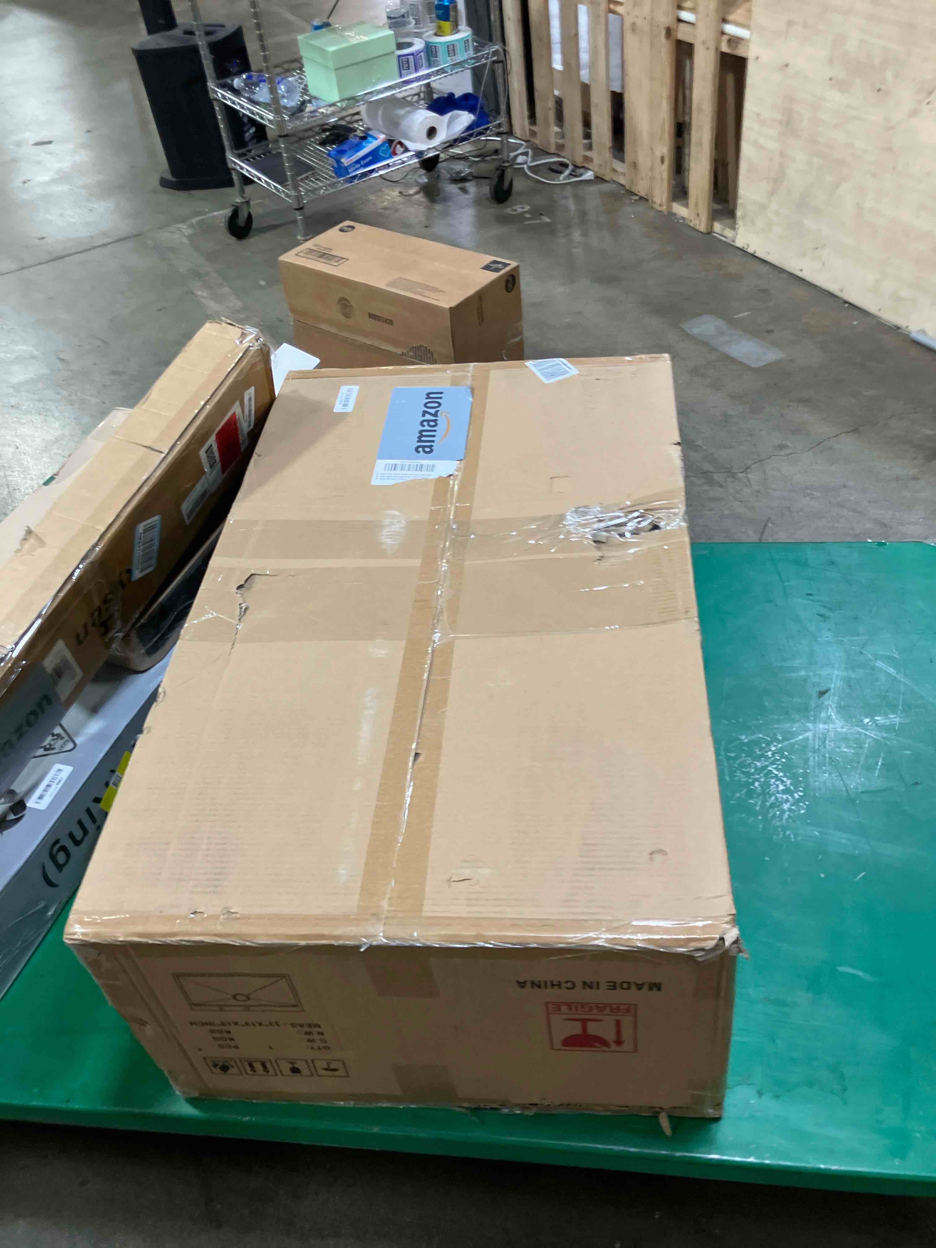 https://s3.amazonaws.com/lotting-images-prod/phillipi/GRA0371636_1751309154896.jpeg