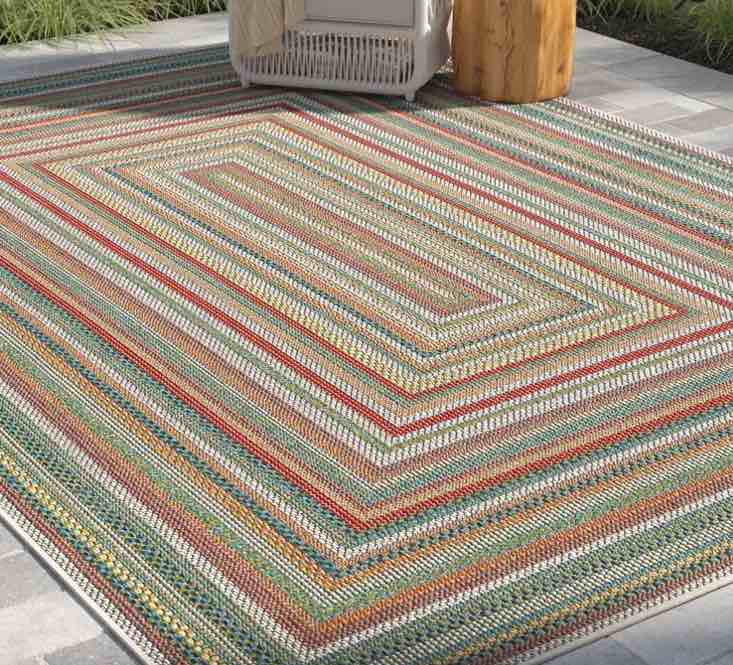 Great Rug Auction At FTA!!! Rug Rack
