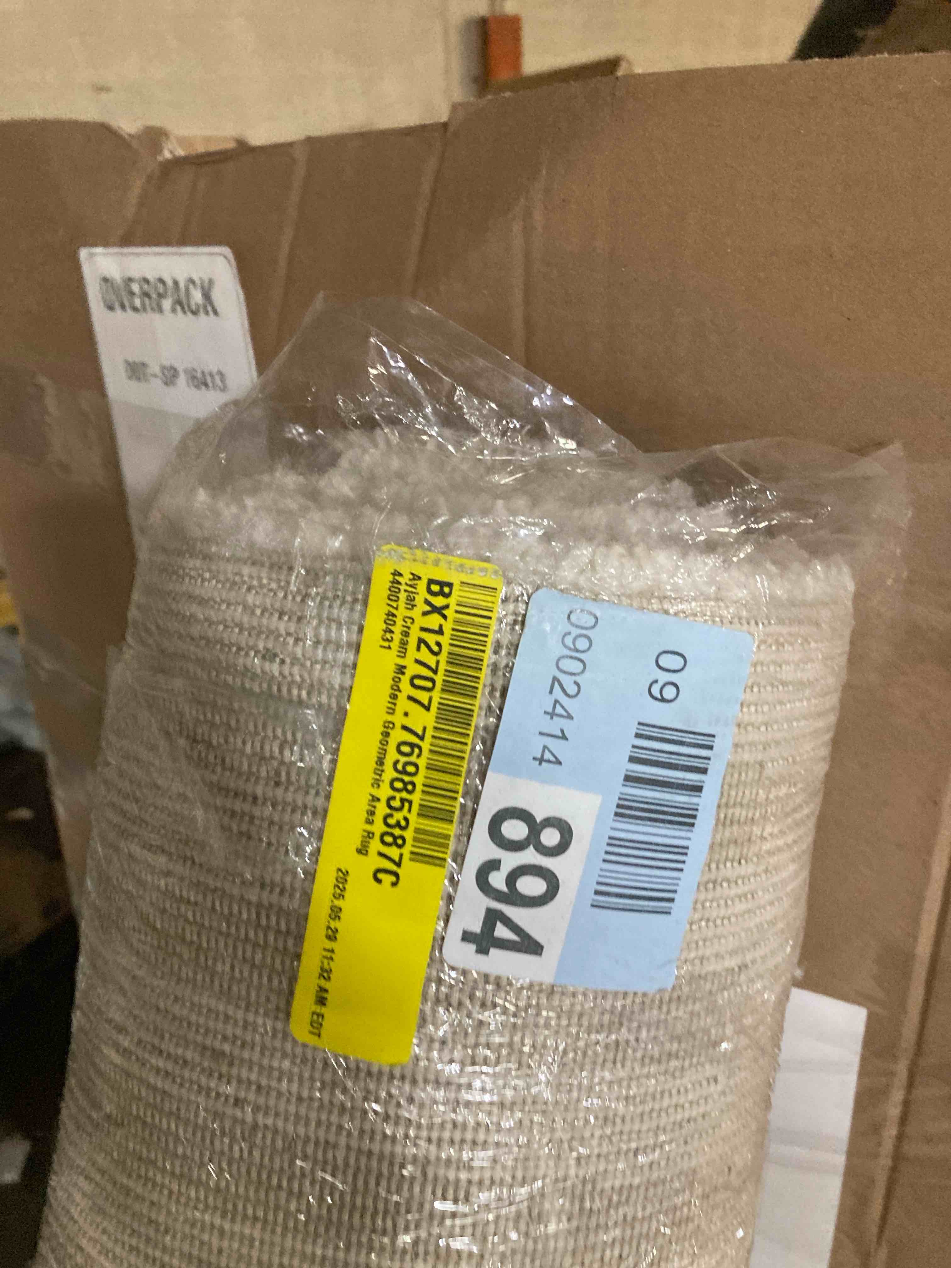 https://s3.amazonaws.com/lotting-images-prod/phillipi/GRA0371651_1751299063854.jpeg