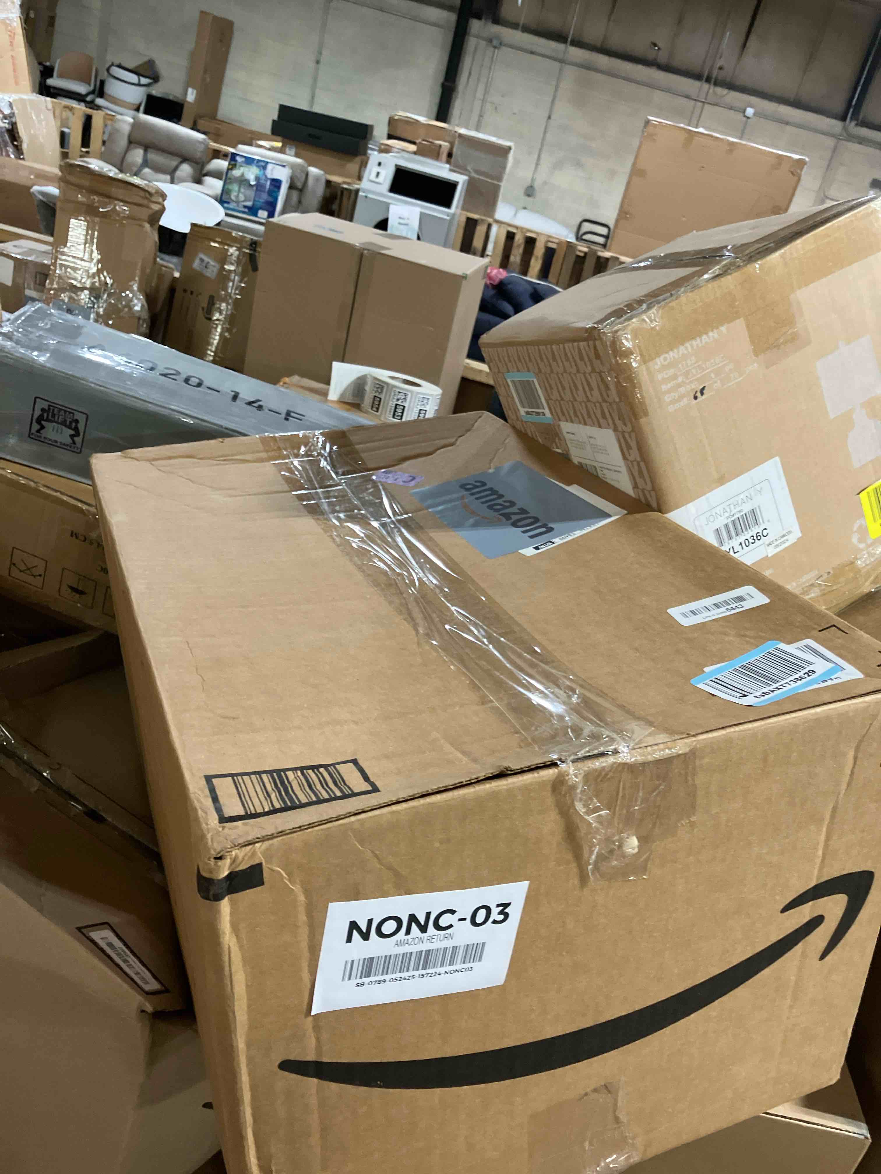 https://s3.amazonaws.com/lotting-images-prod/phillipi/GRA0371679_1751299450819.jpeg