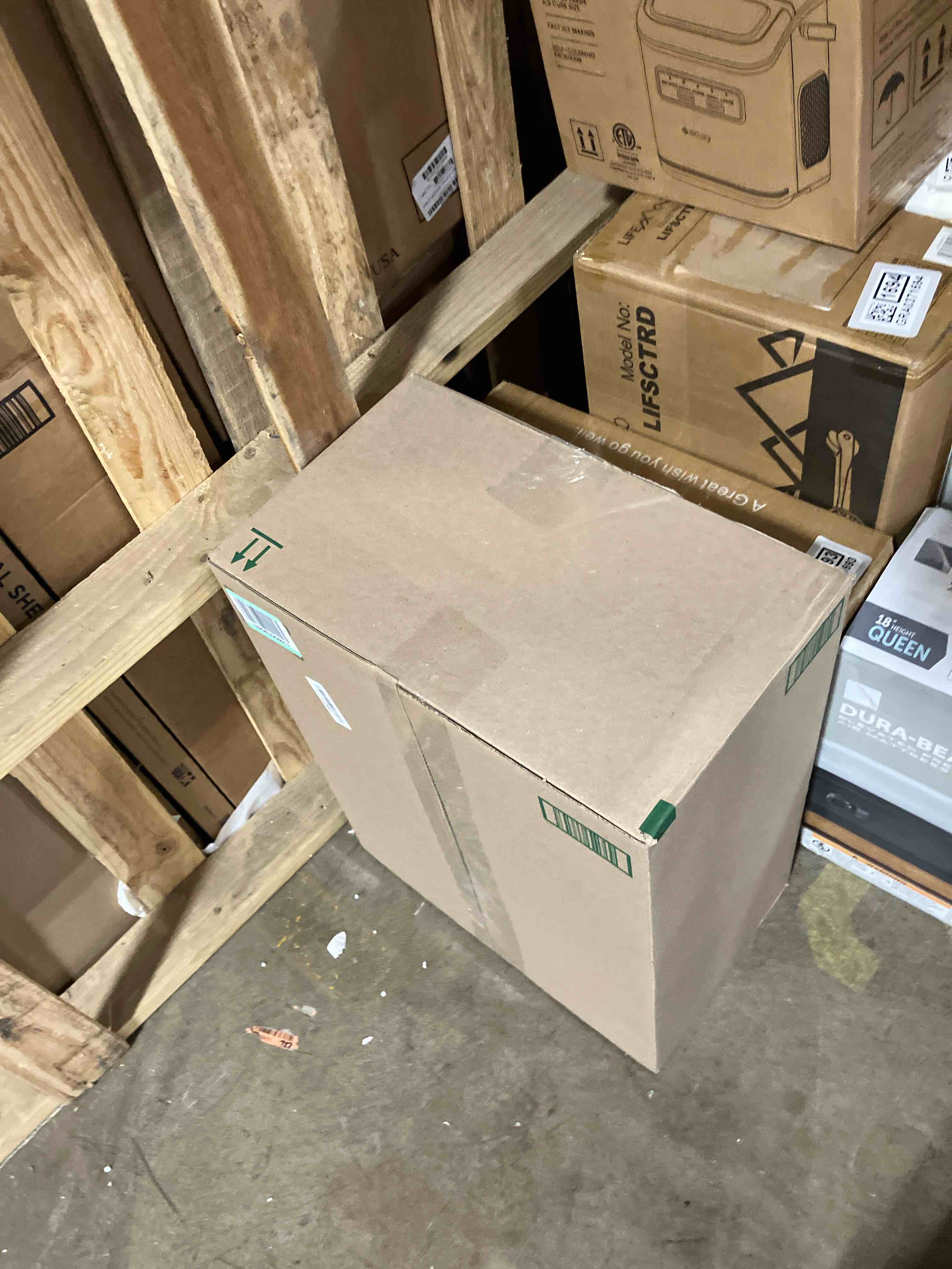 https://s3.amazonaws.com/lotting-images-prod/phillipi/GRA0371689_1751297958215.jpeg