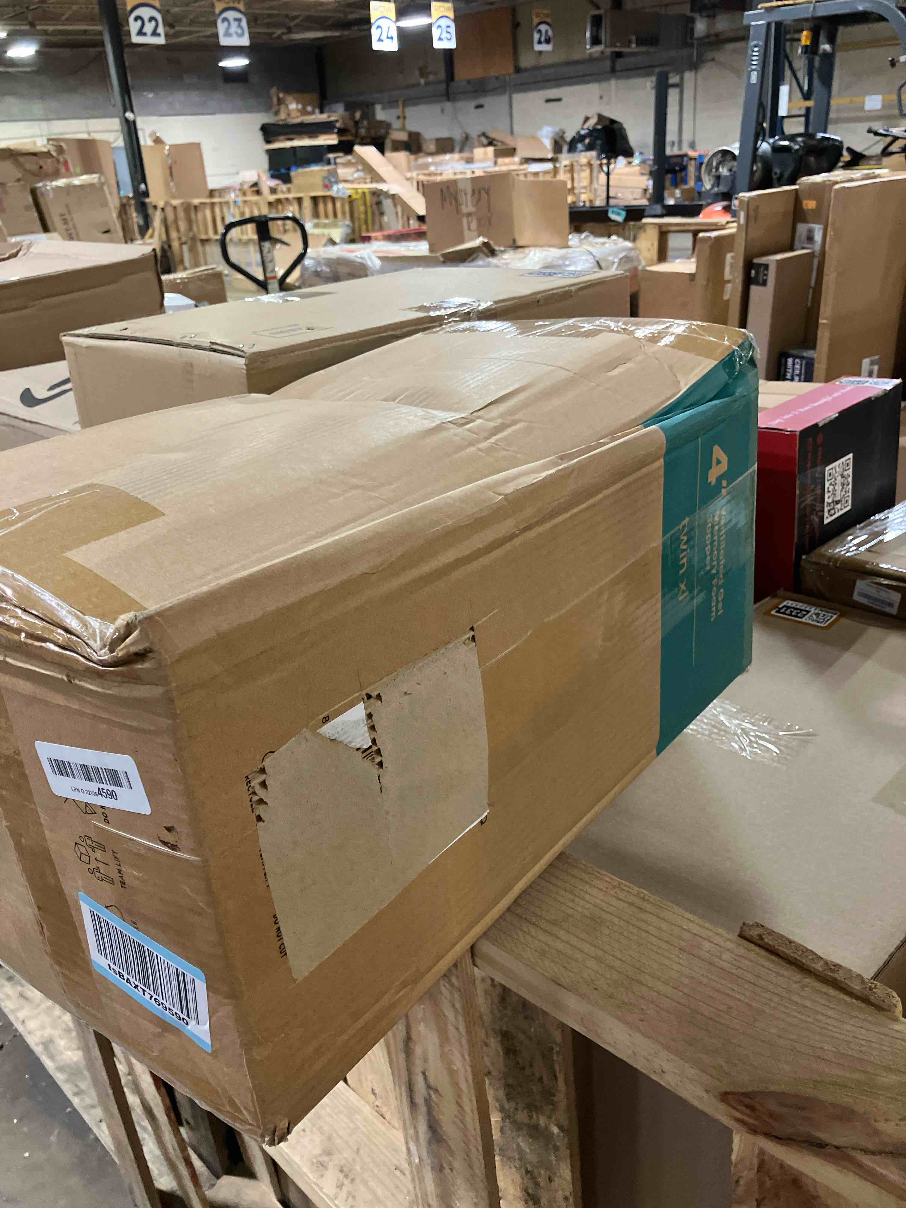 https://s3.amazonaws.com/lotting-images-prod/phillipi/GRA0371691_1751297853674.jpeg