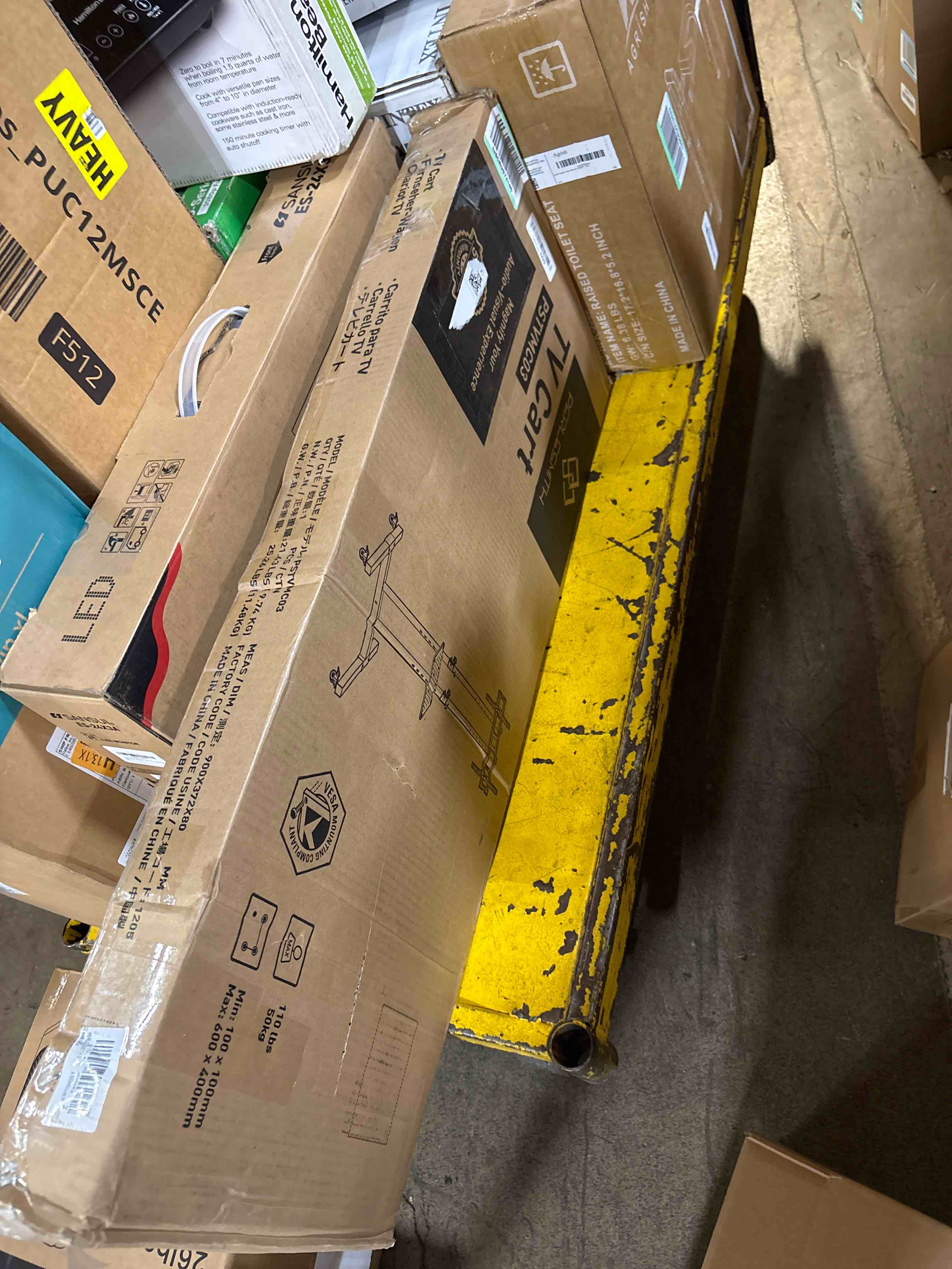 https://s3.amazonaws.com/lotting-images-prod/phillipi/GRA0371705_1751295223050.jpeg