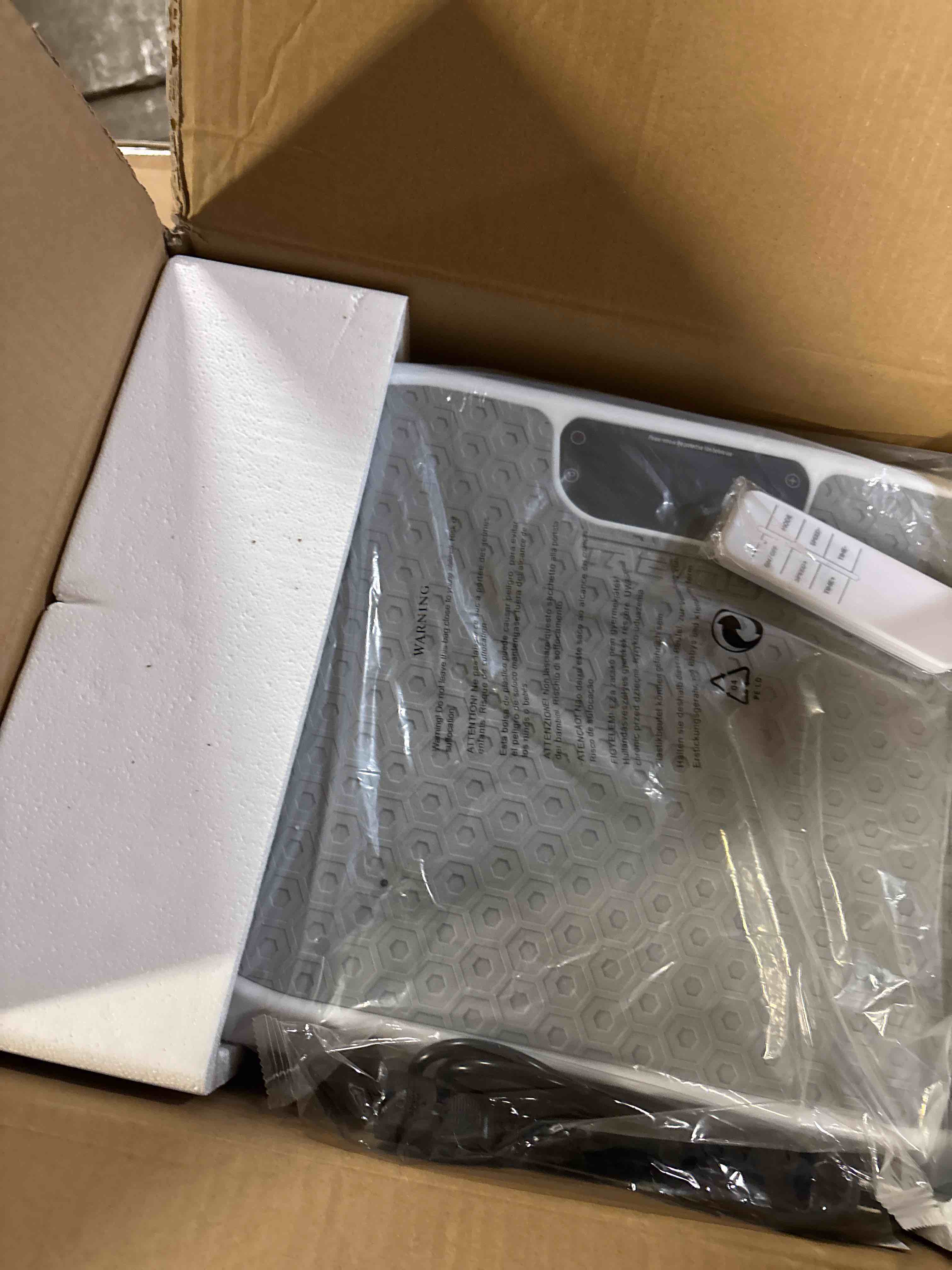 https://s3.amazonaws.com/lotting-images-prod/phillipi/GRA0373866_1743007565027.jpeg