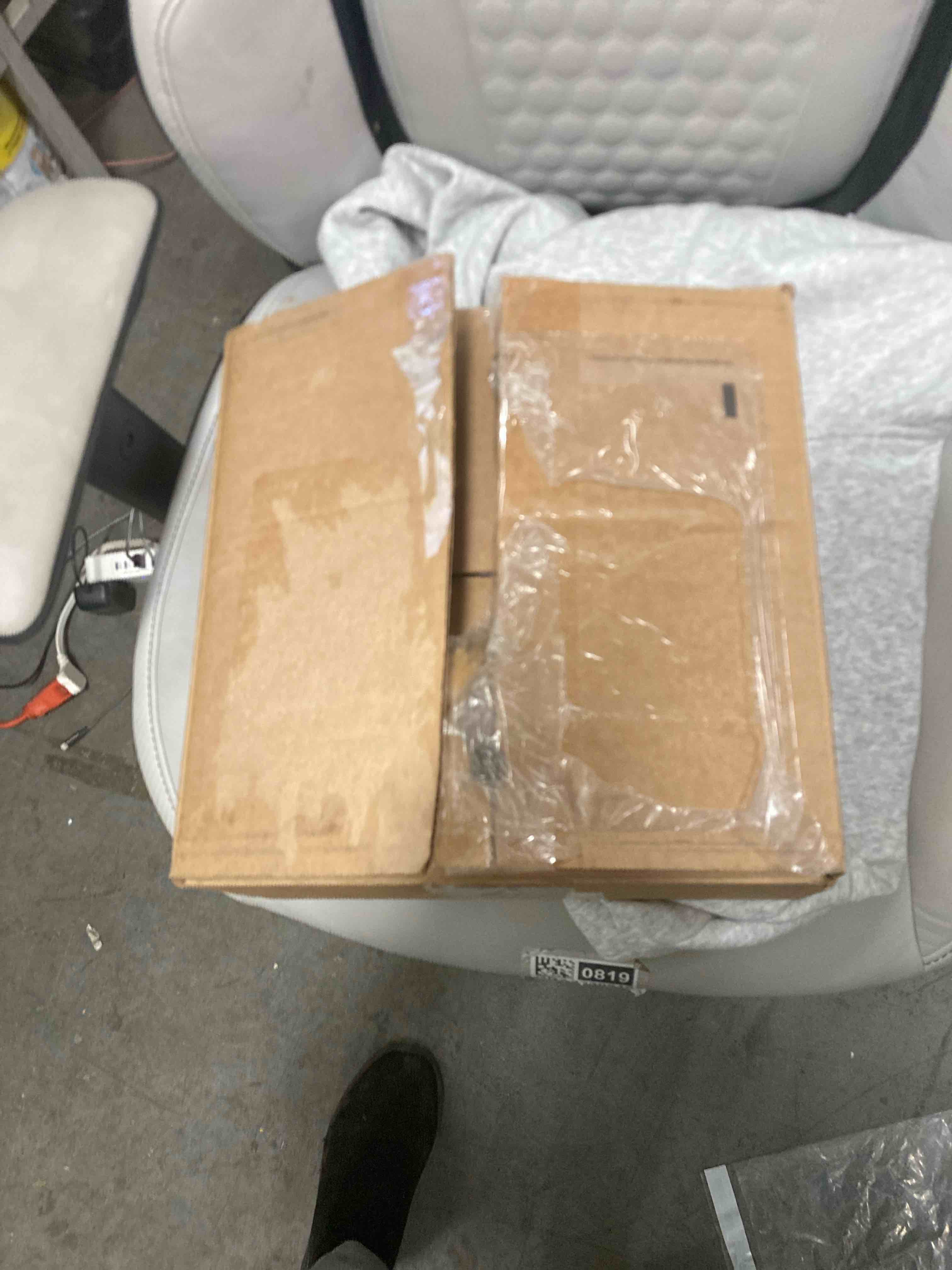 https://s3.amazonaws.com/lotting-images-prod/phillipi/GRA0374843_1760377325449.jpeg