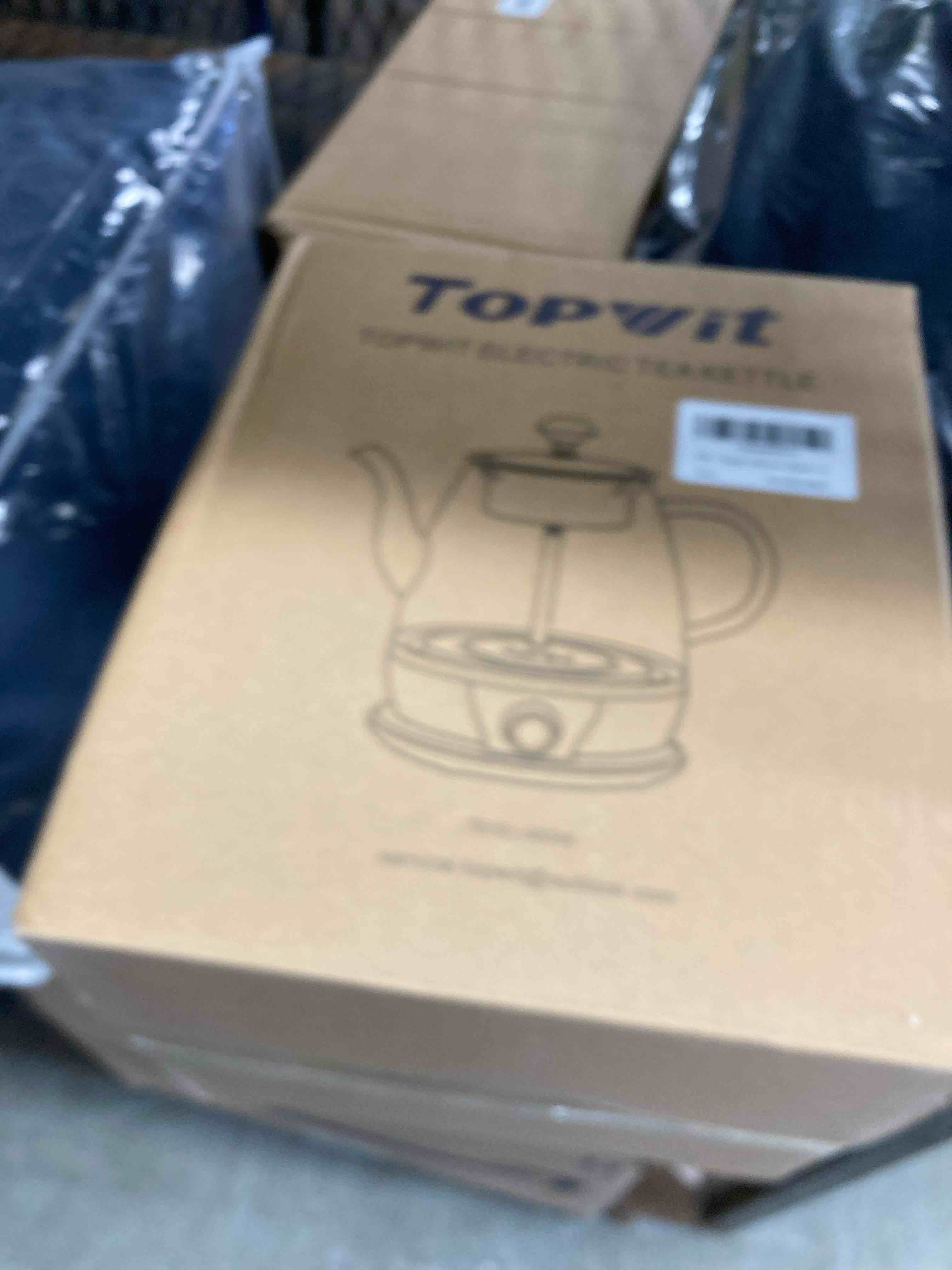 https://s3.amazonaws.com/lotting-images-prod/phillipi/GRA0374884_1759774417671.jpeg