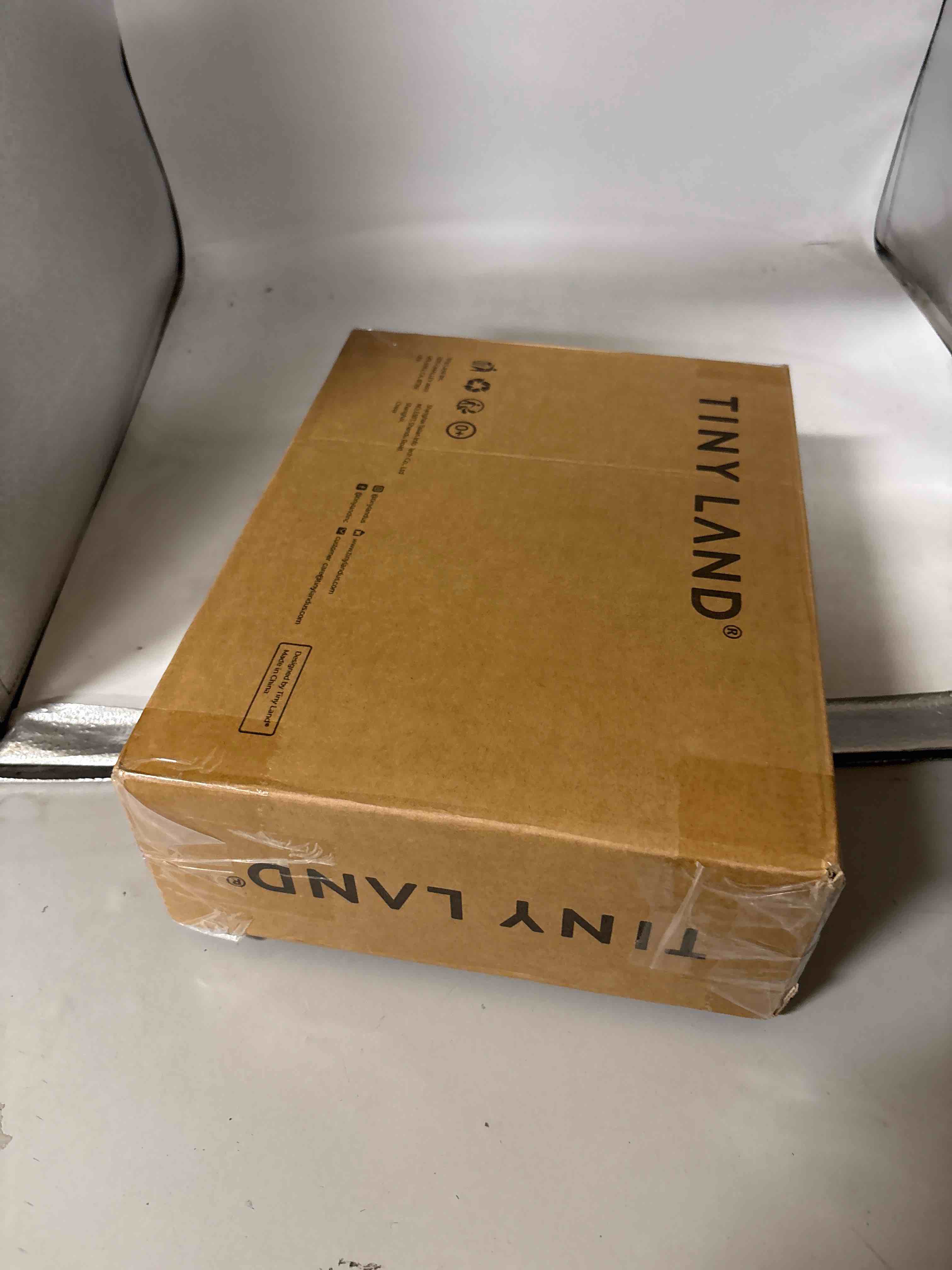 https://s3.amazonaws.com/lotting-images-prod/phillipi/GRA0375055_1758657867604.jpeg