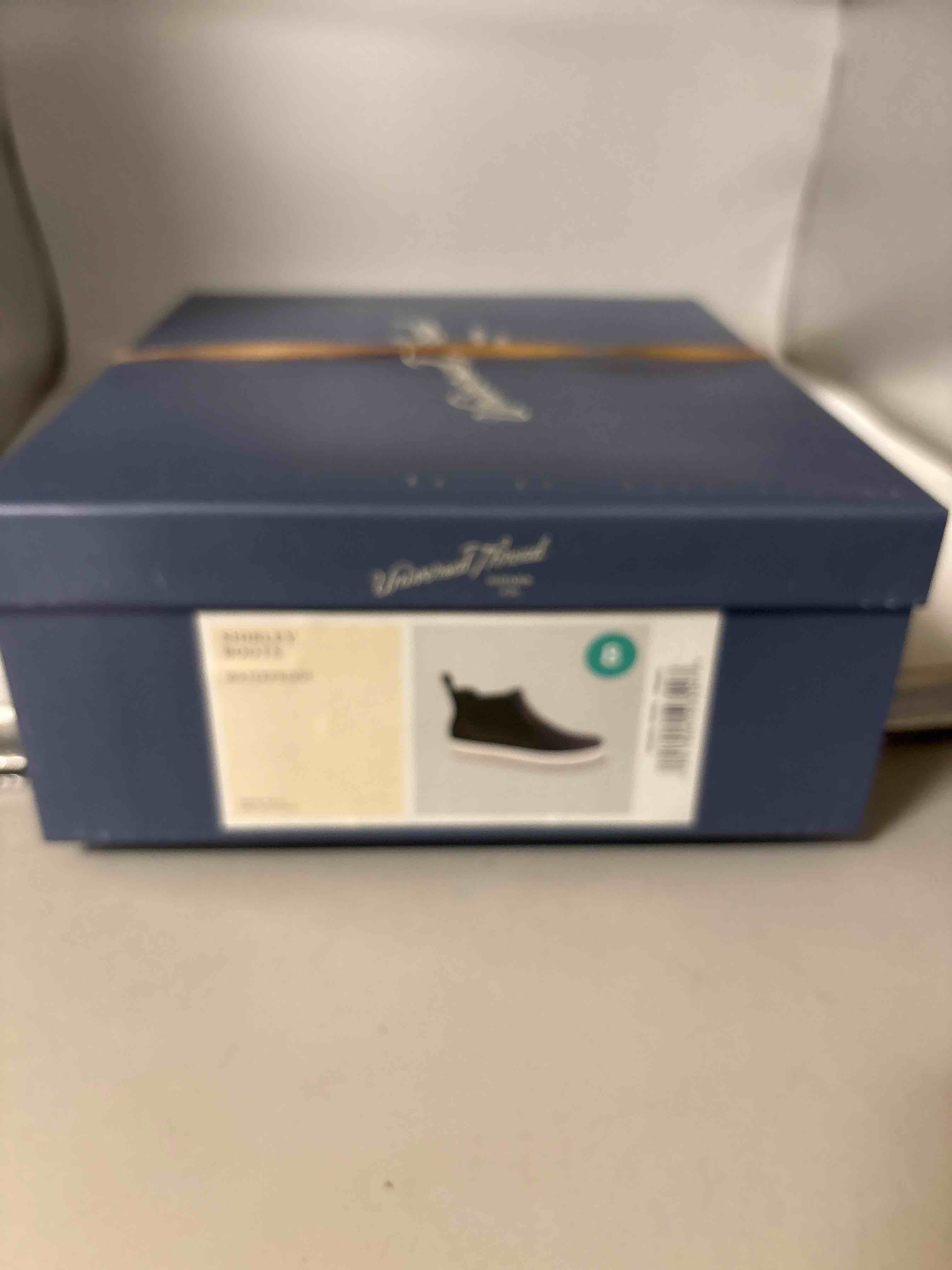 https://s3.amazonaws.com/lotting-images-prod/phillipi/GRA0375085_1758653052401.jpeg