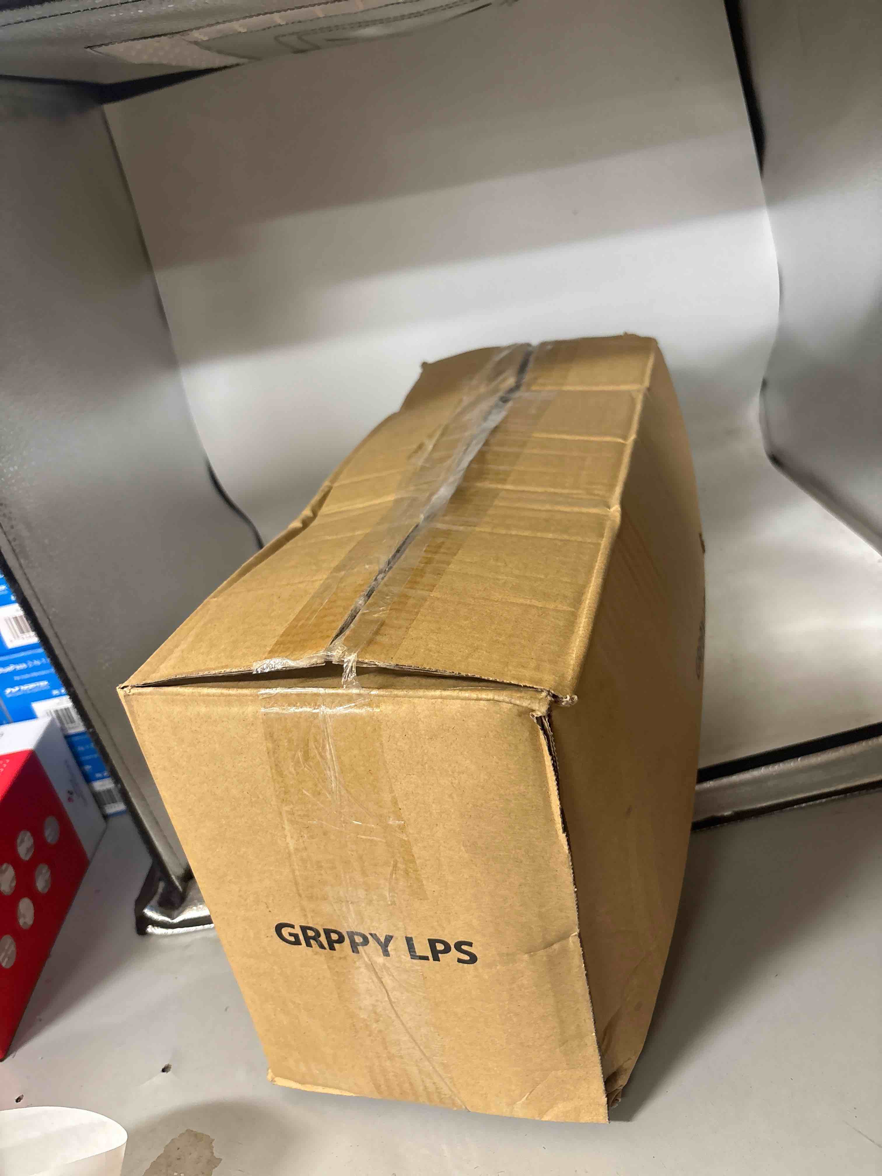 https://s3.amazonaws.com/lotting-images-prod/phillipi/GRA0375119_1758648254357.jpeg
