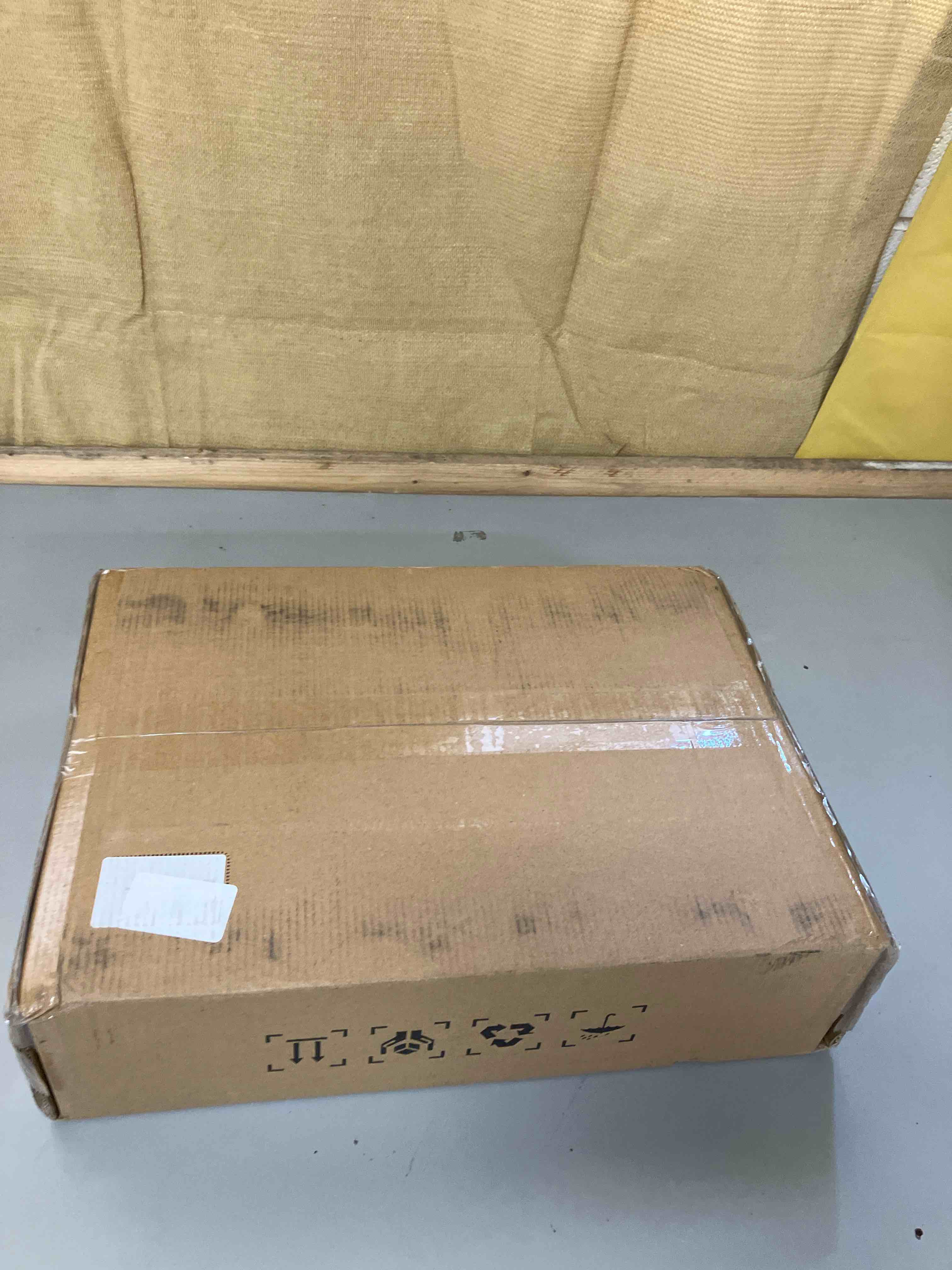 https://s3.amazonaws.com/lotting-images-prod/phillipi/GRA0376258_1743169533348.jpeg