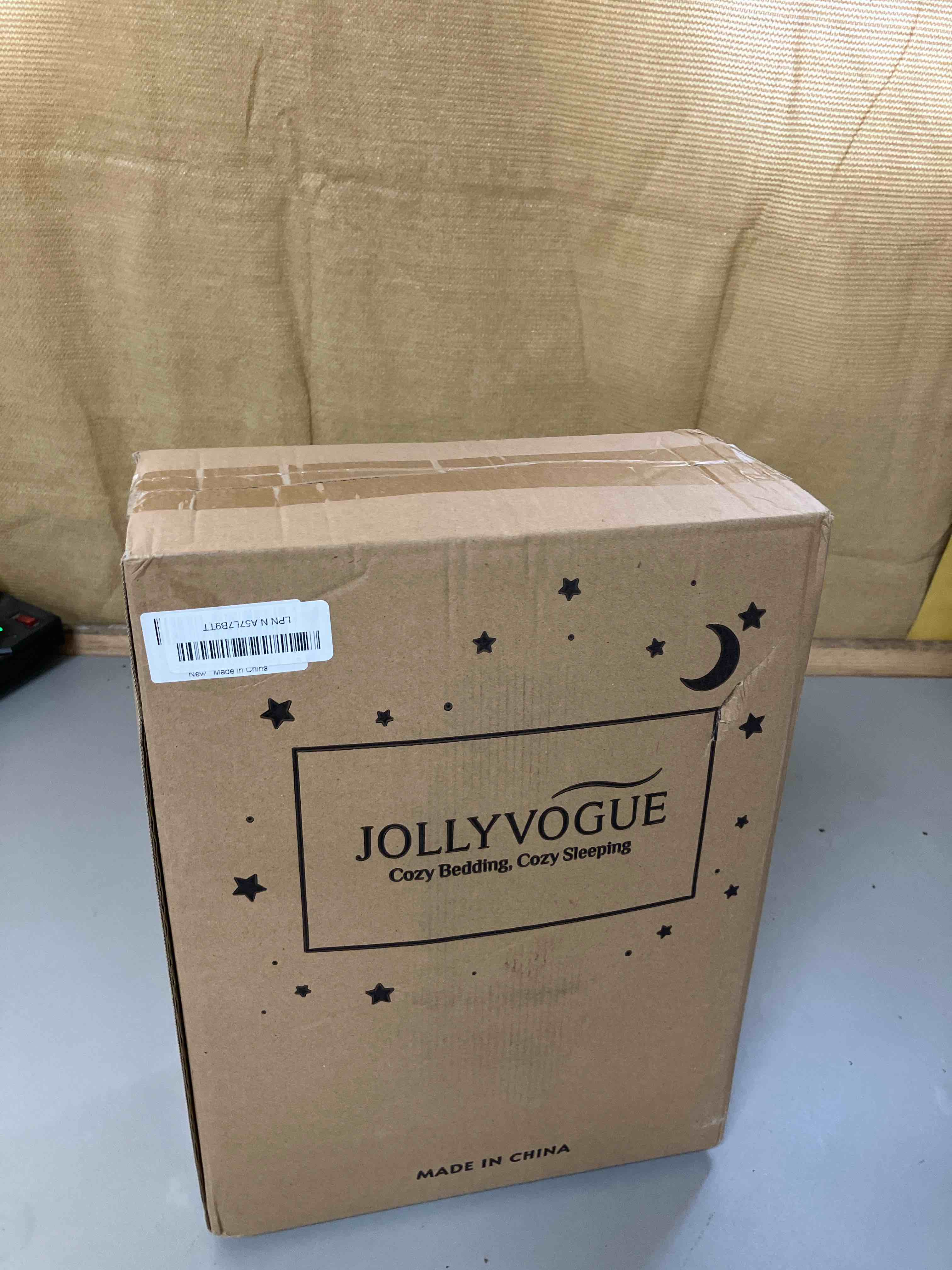 https://s3.amazonaws.com/lotting-images-prod/phillipi/GRA0376259_1743169495743.jpeg